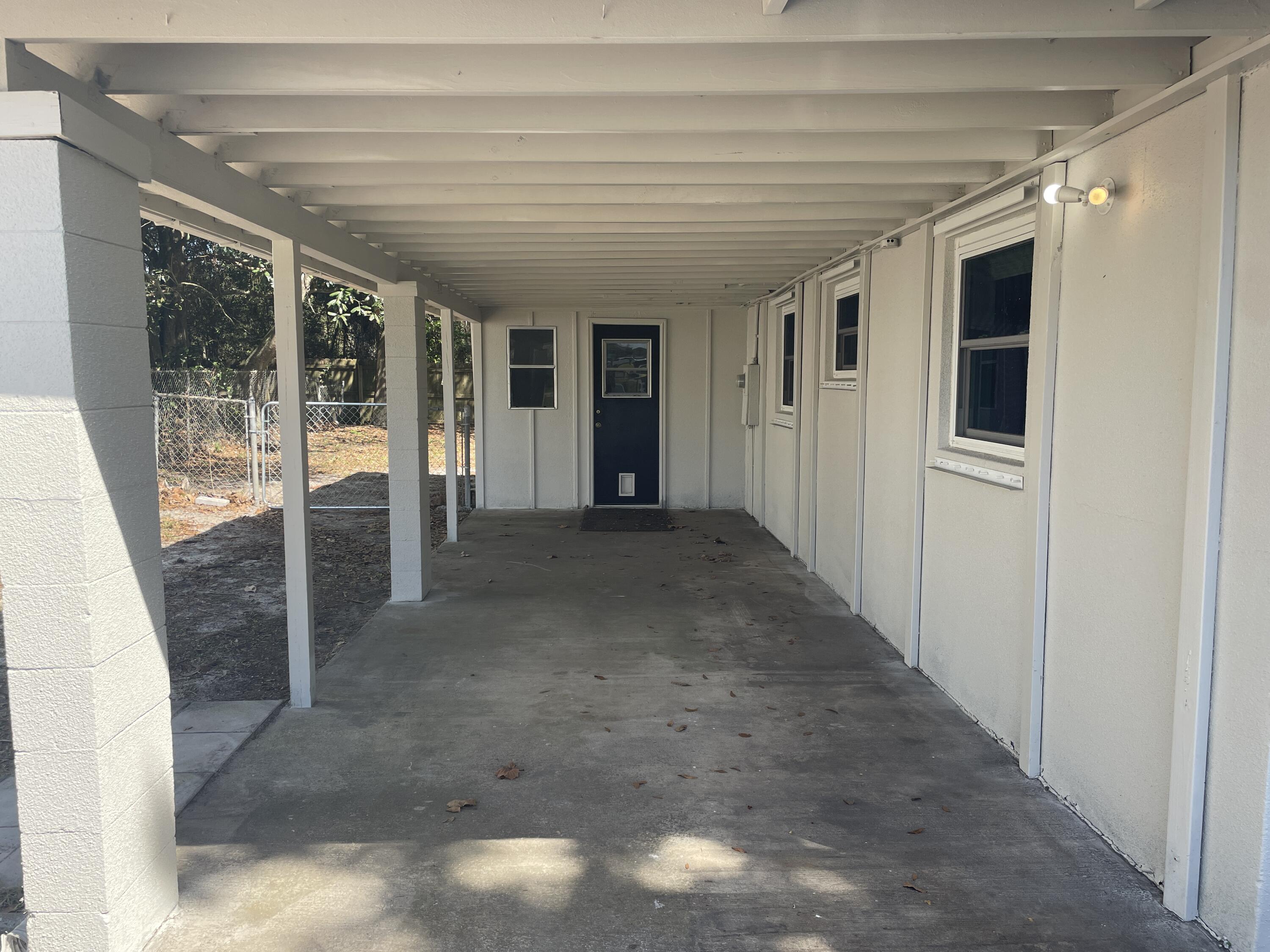 OAK TREE PARK - Residential