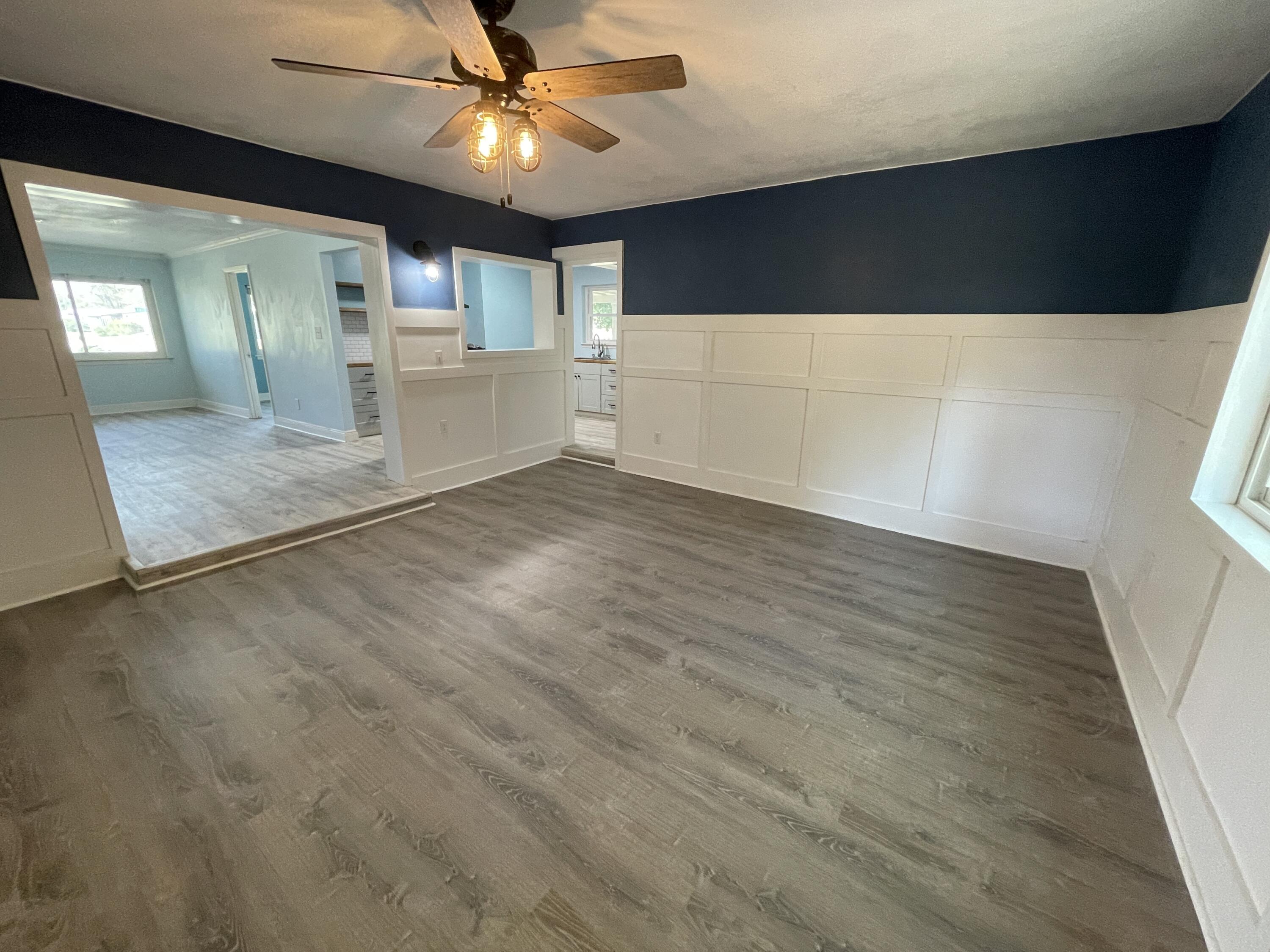 OAK TREE PARK - Residential