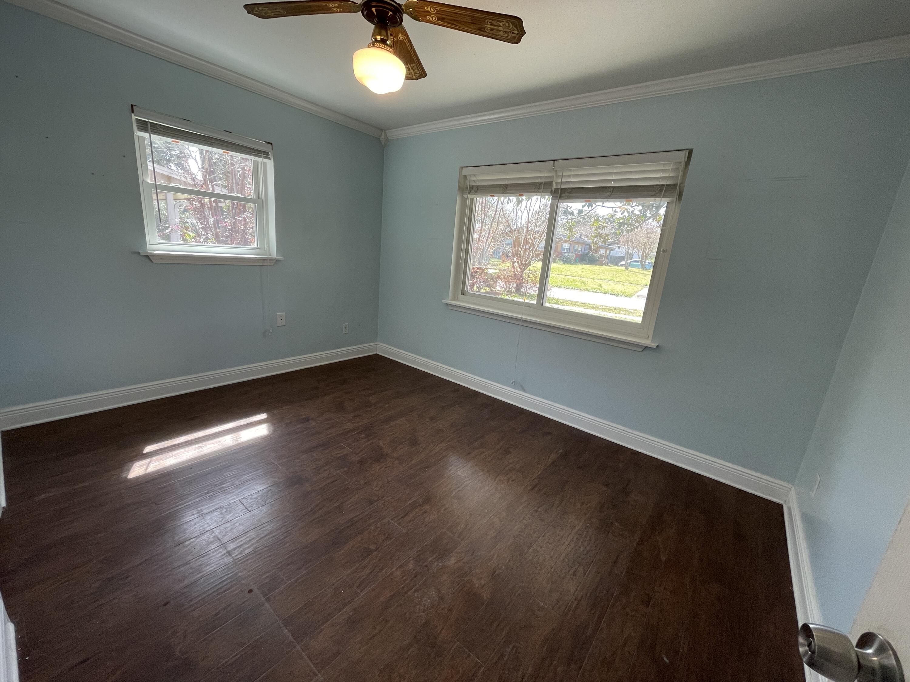 OAK TREE PARK - Residential