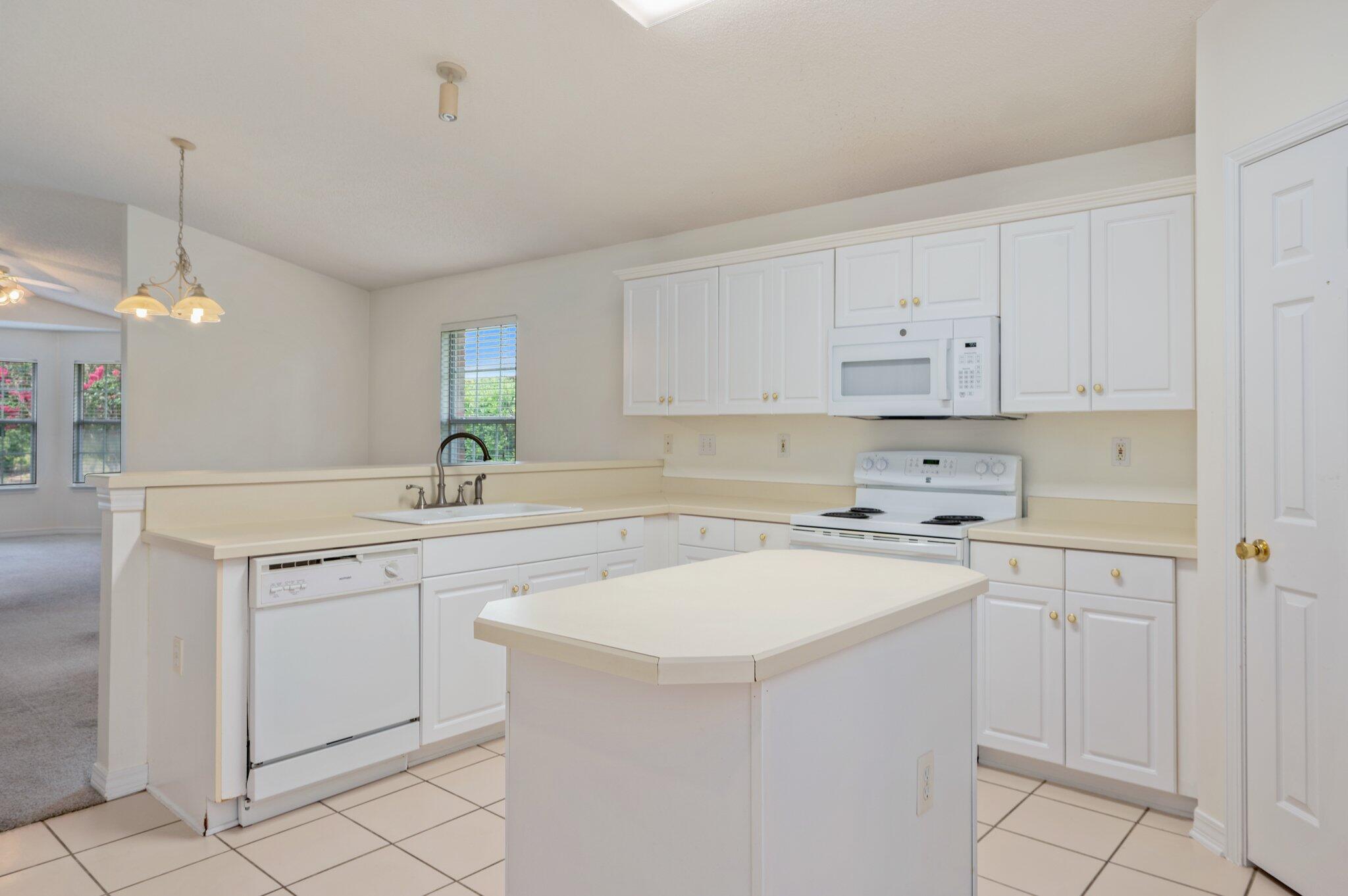 MAGNOLIA PLANATION - Residential Lease