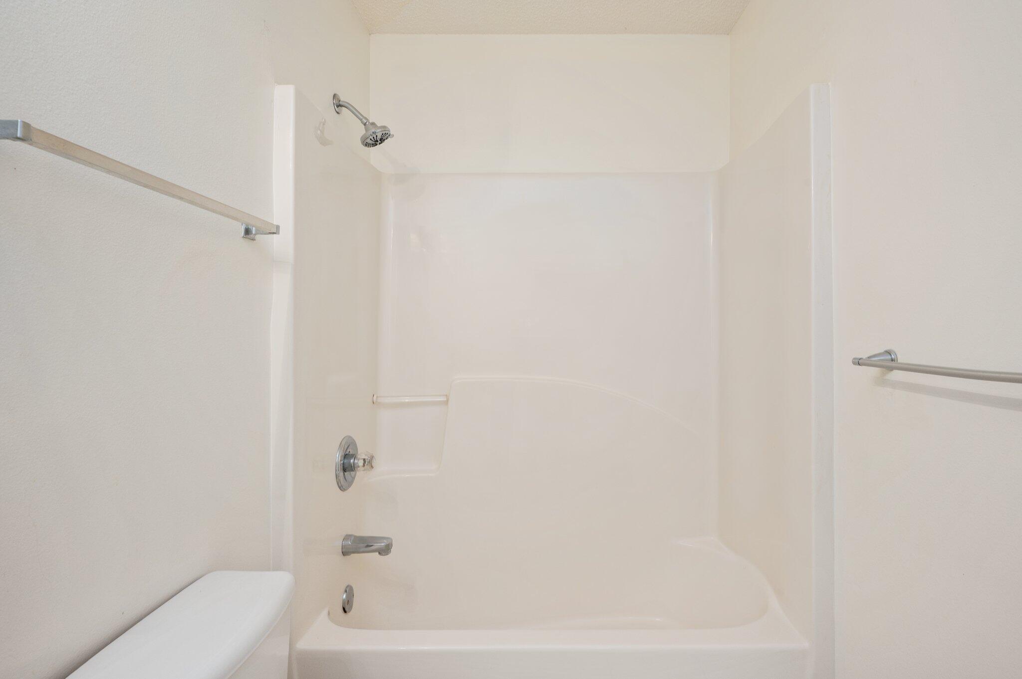 MAGNOLIA PLANATION - Residential Lease