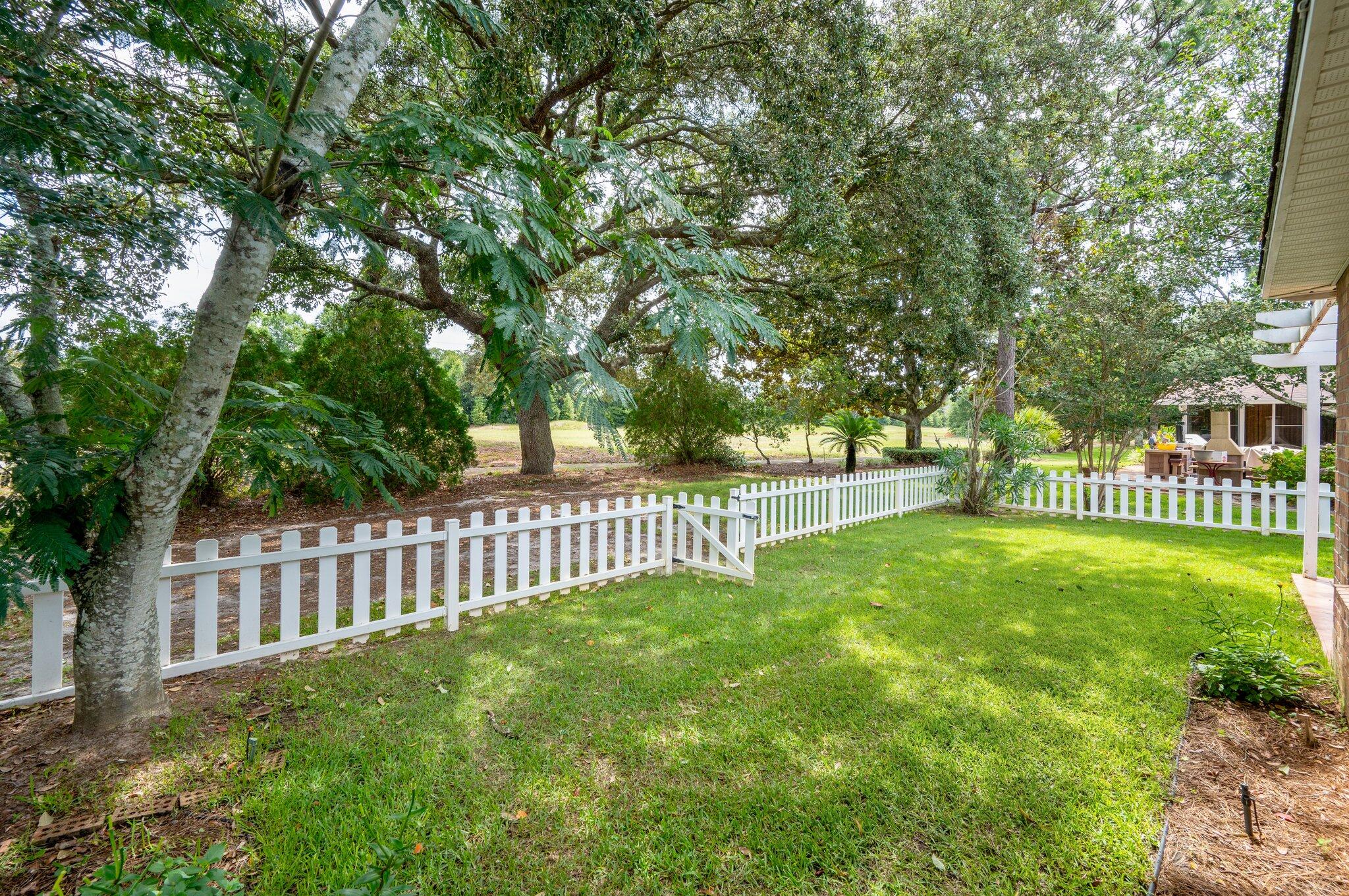 MAGNOLIA PLANATION - Residential Lease