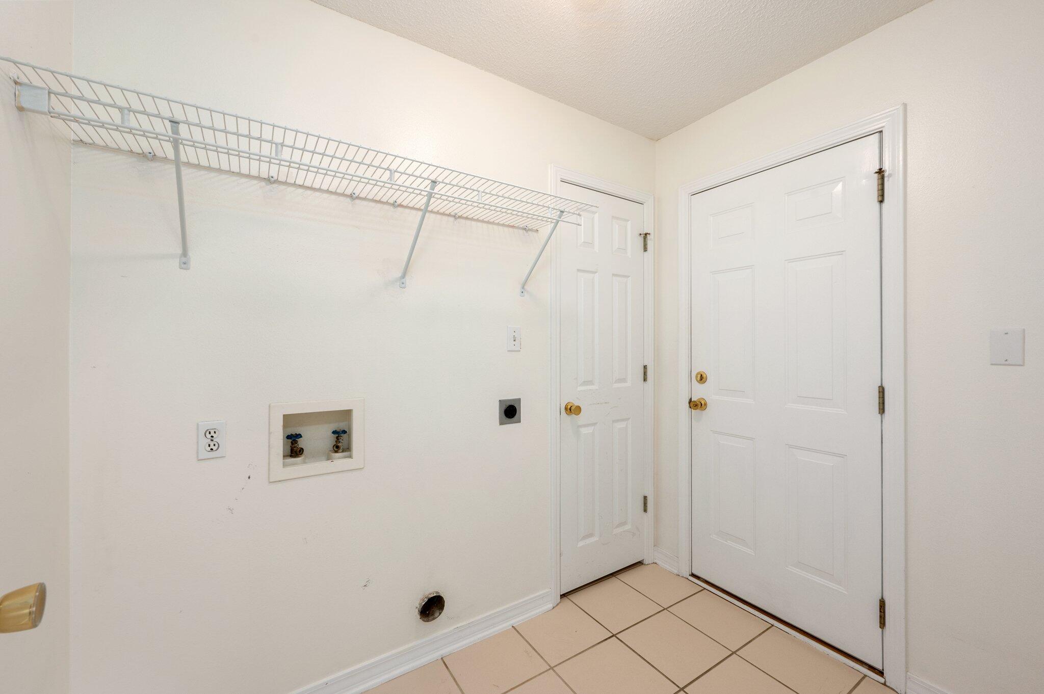 MAGNOLIA PLANATION - Residential Lease