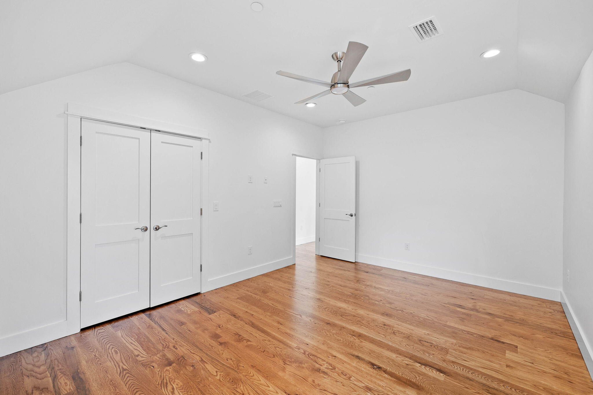 WILD HERON - Residential Lease