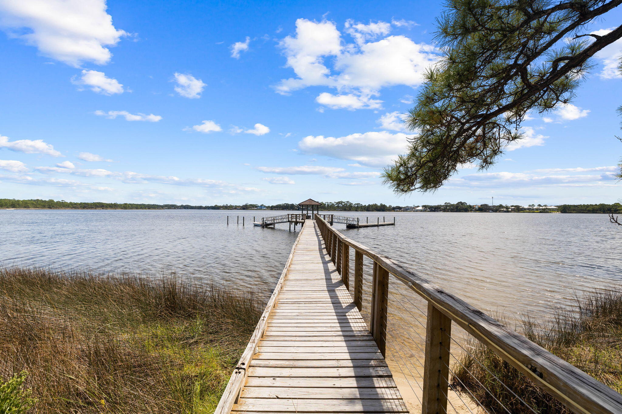 WILD HERON - Residential Lease
