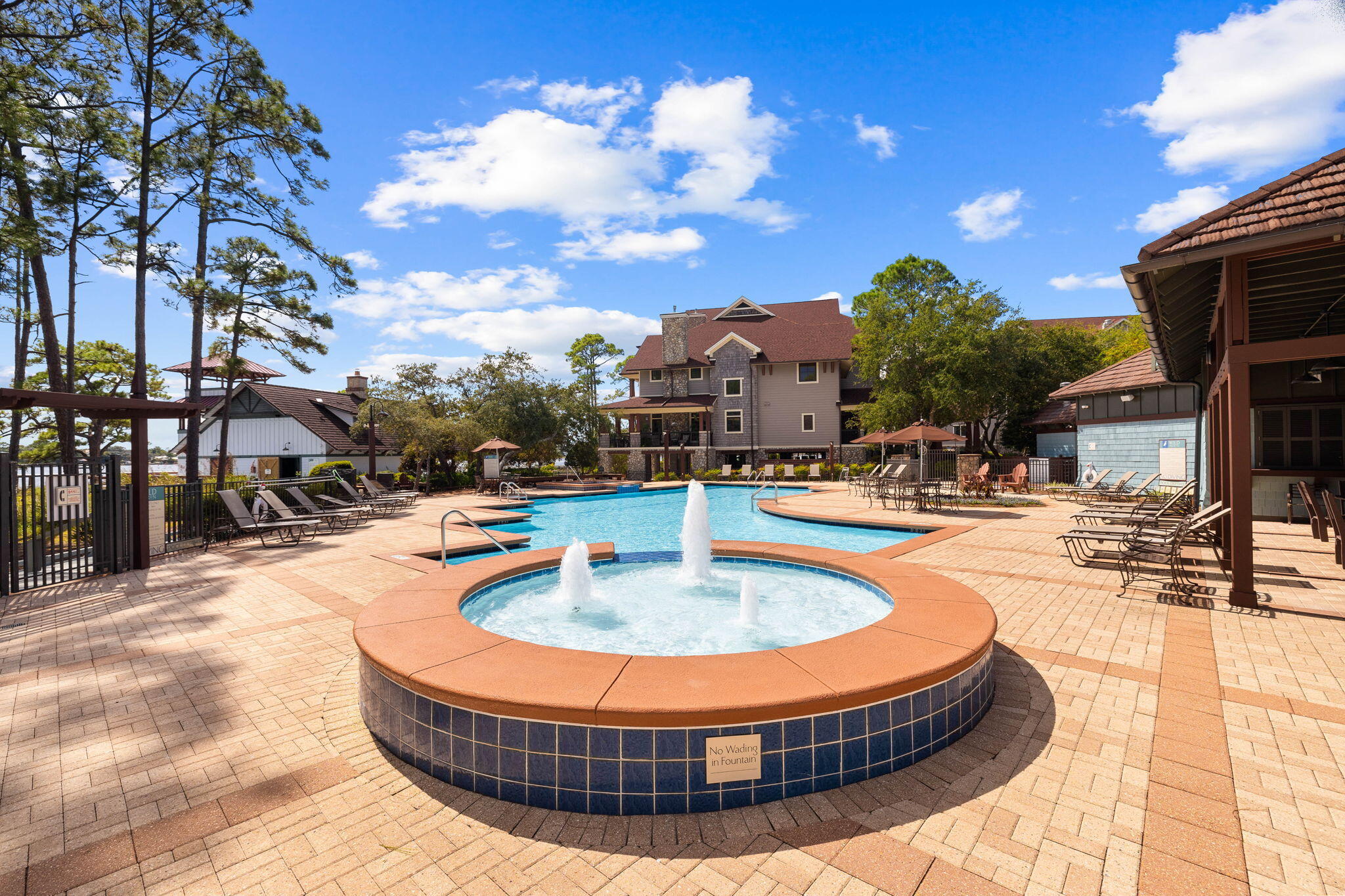 WILD HERON - Residential Lease