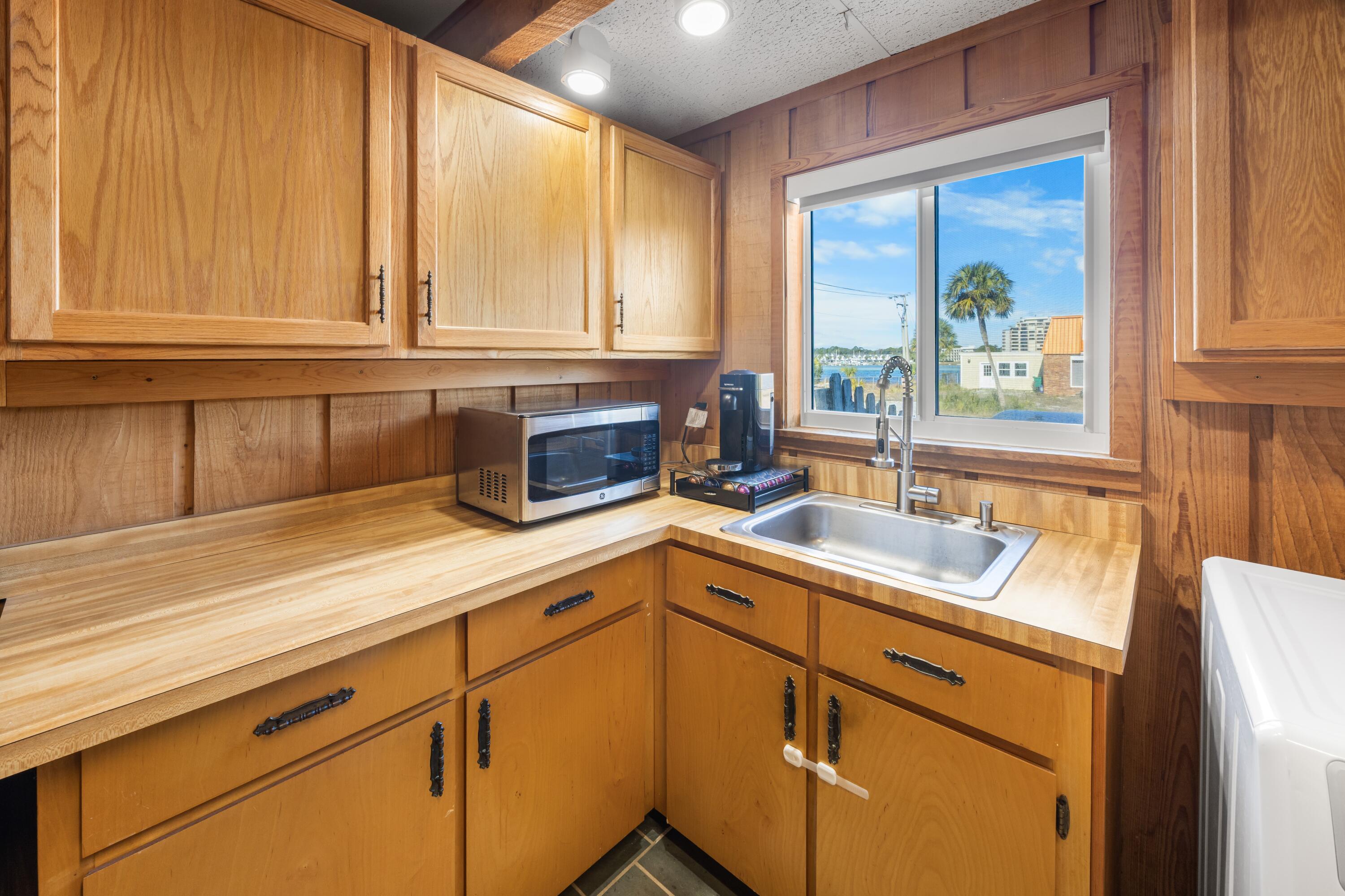 SANTA ROSA ISLAND - Residential