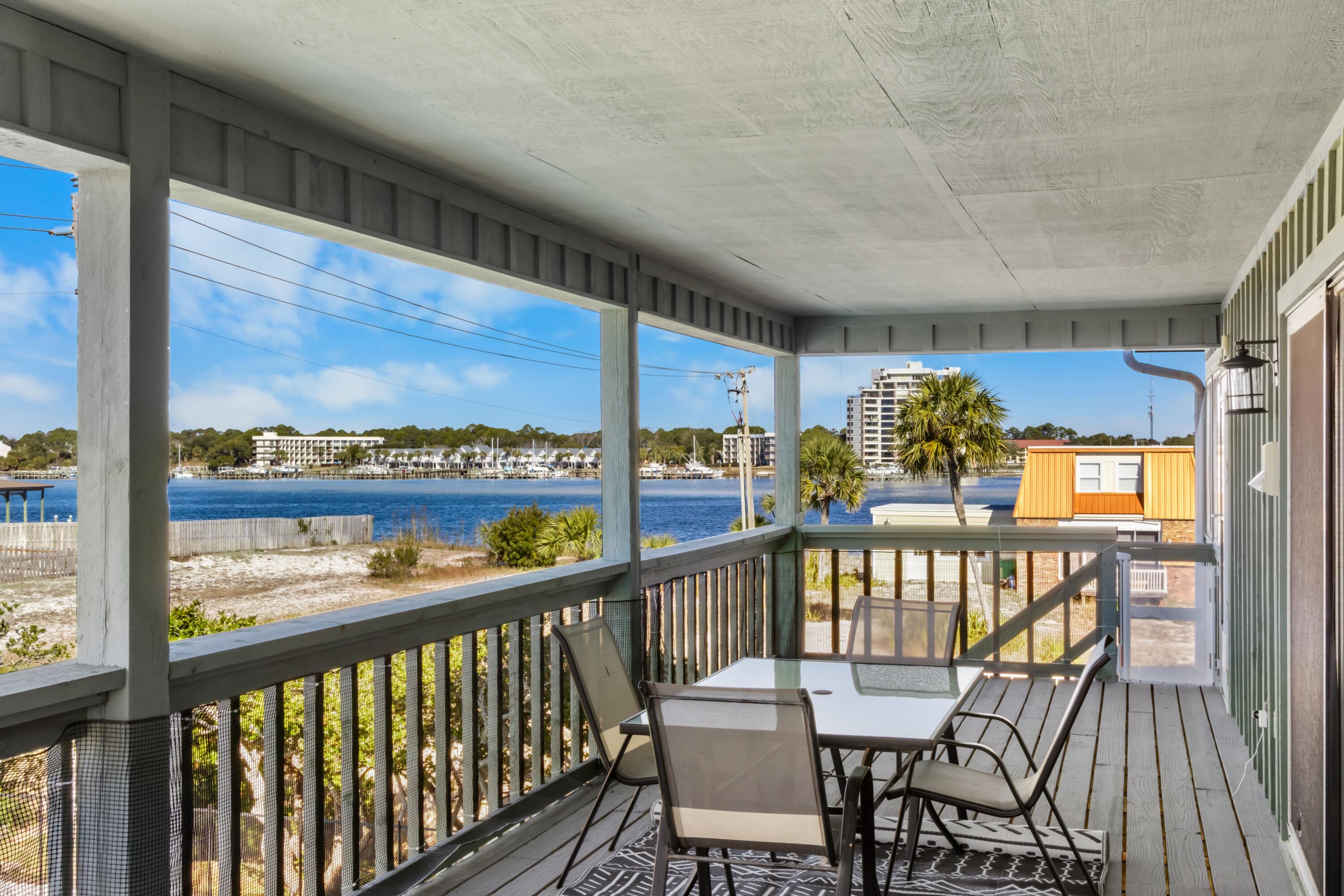 SANTA ROSA ISLAND - Residential