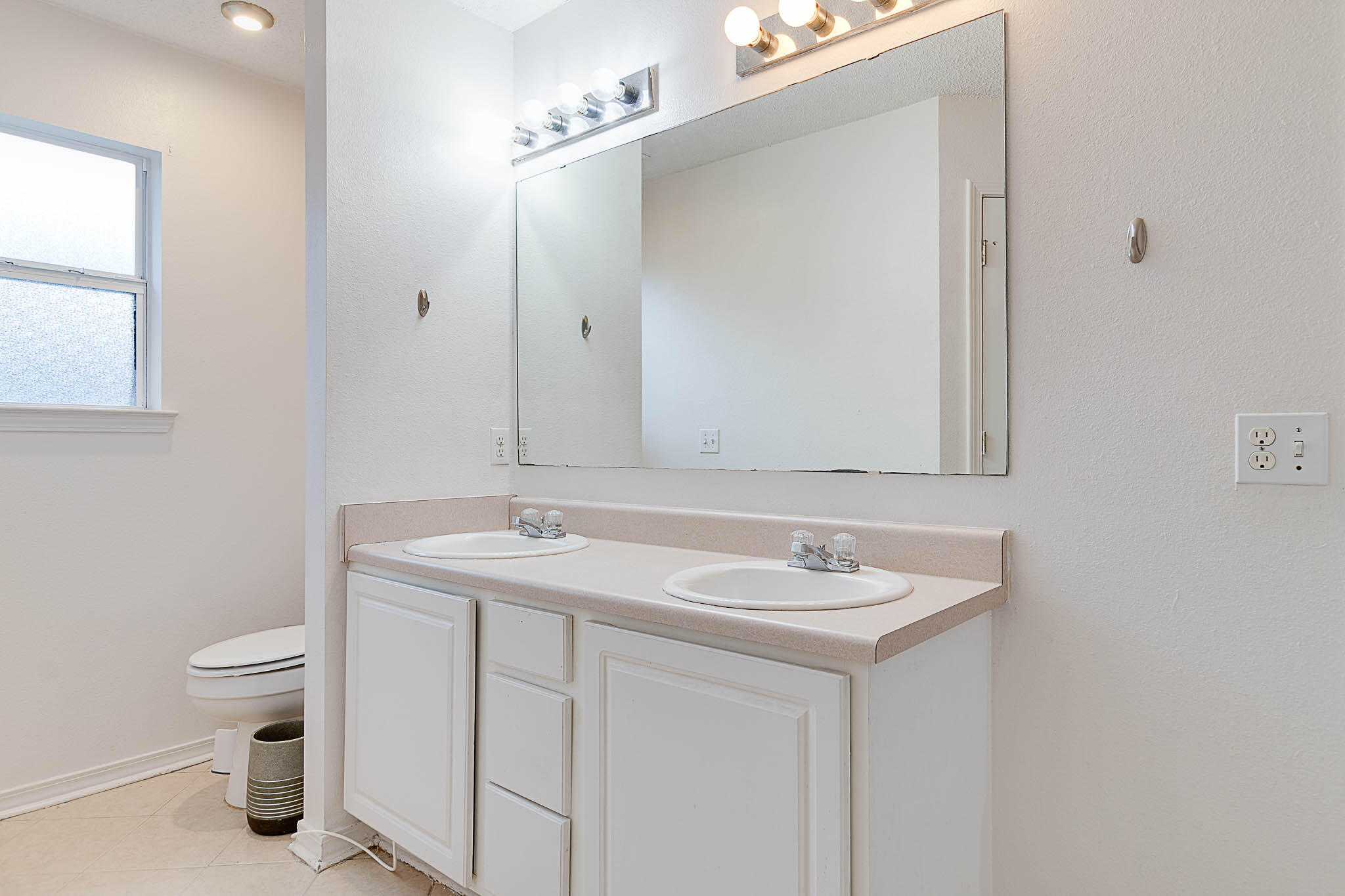 SOUTHWAY ESTATES - Residential