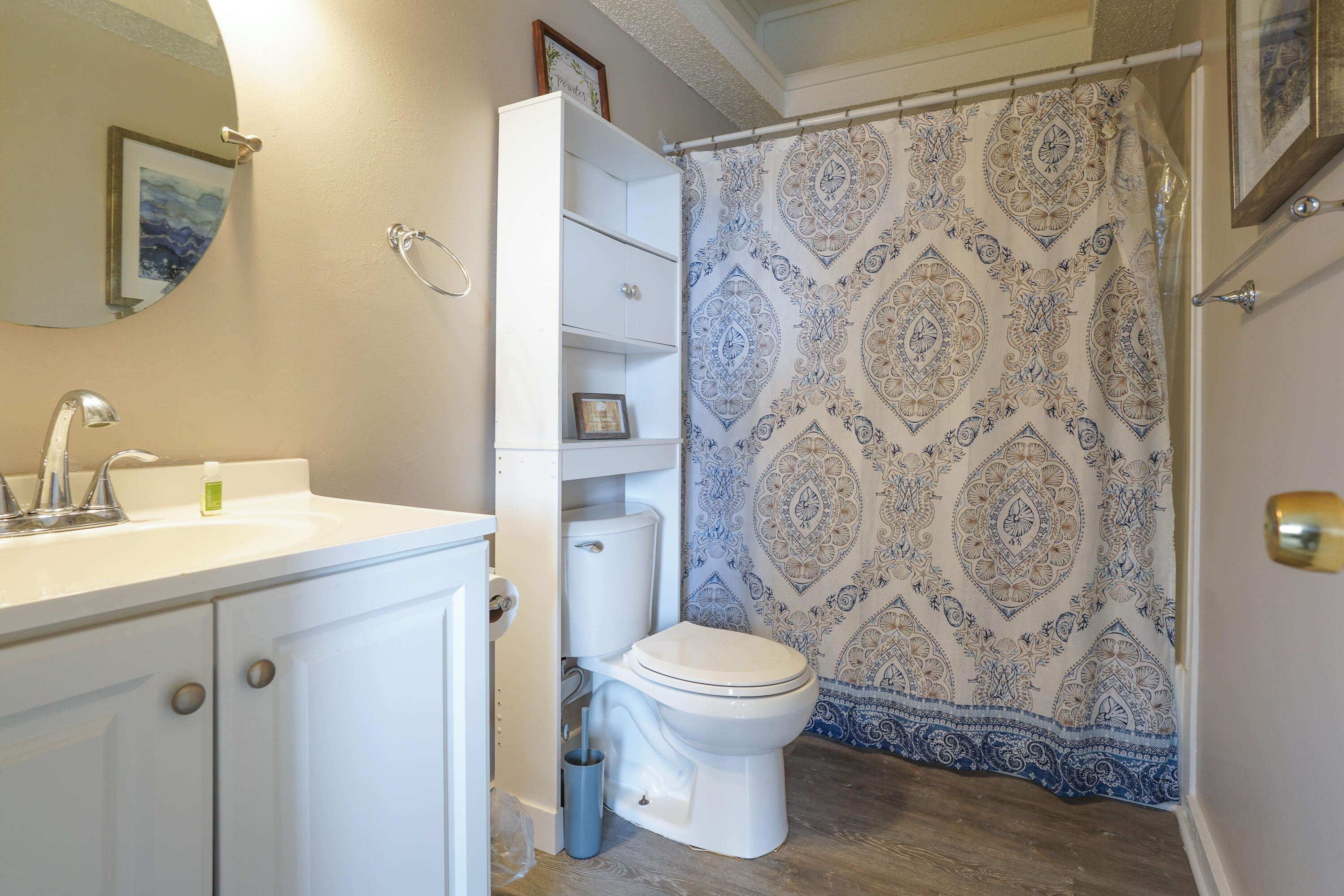 ISLAND ISLA CONDO - Residential