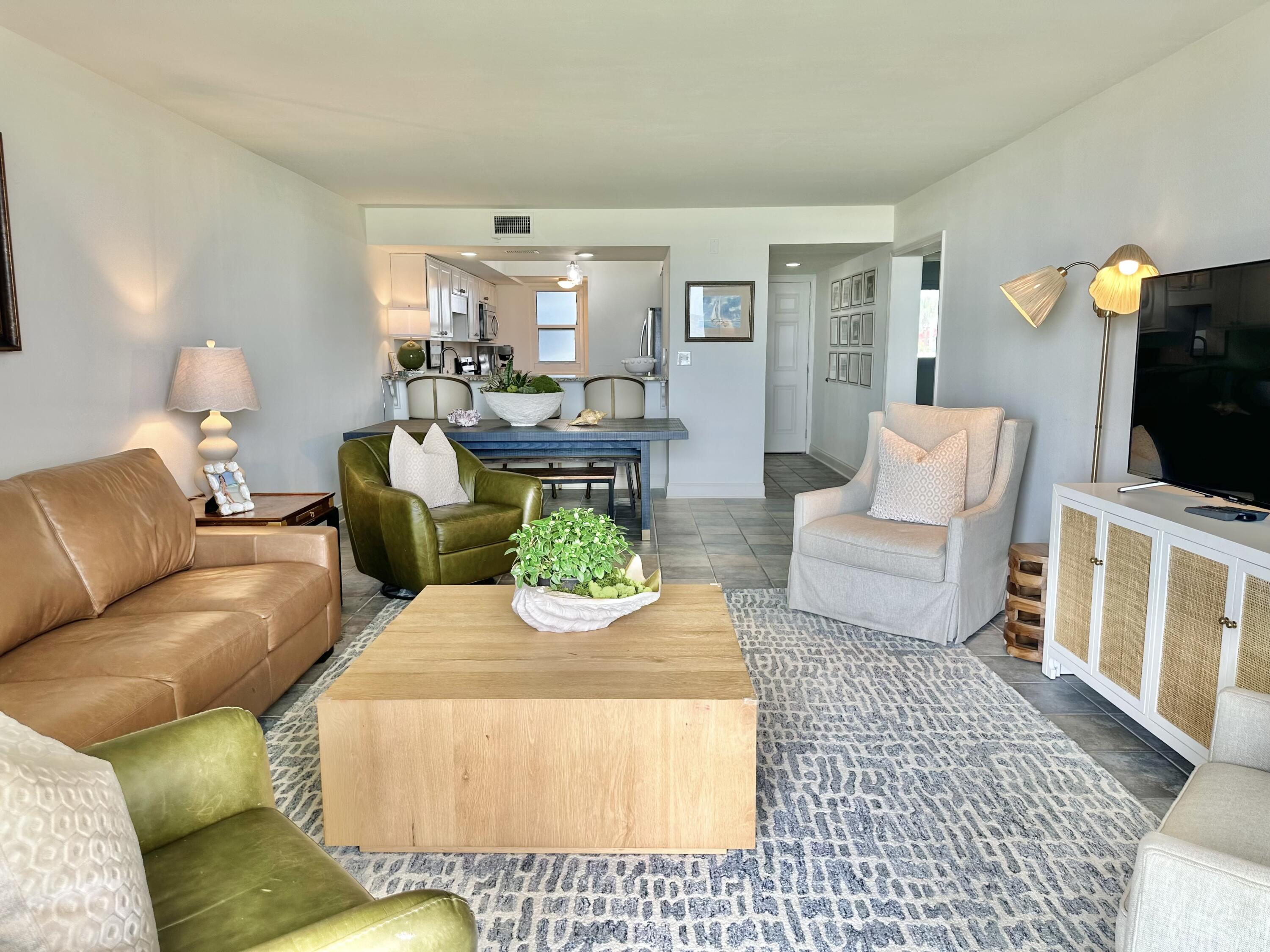 GRAND MARINER PH 1 - Residential