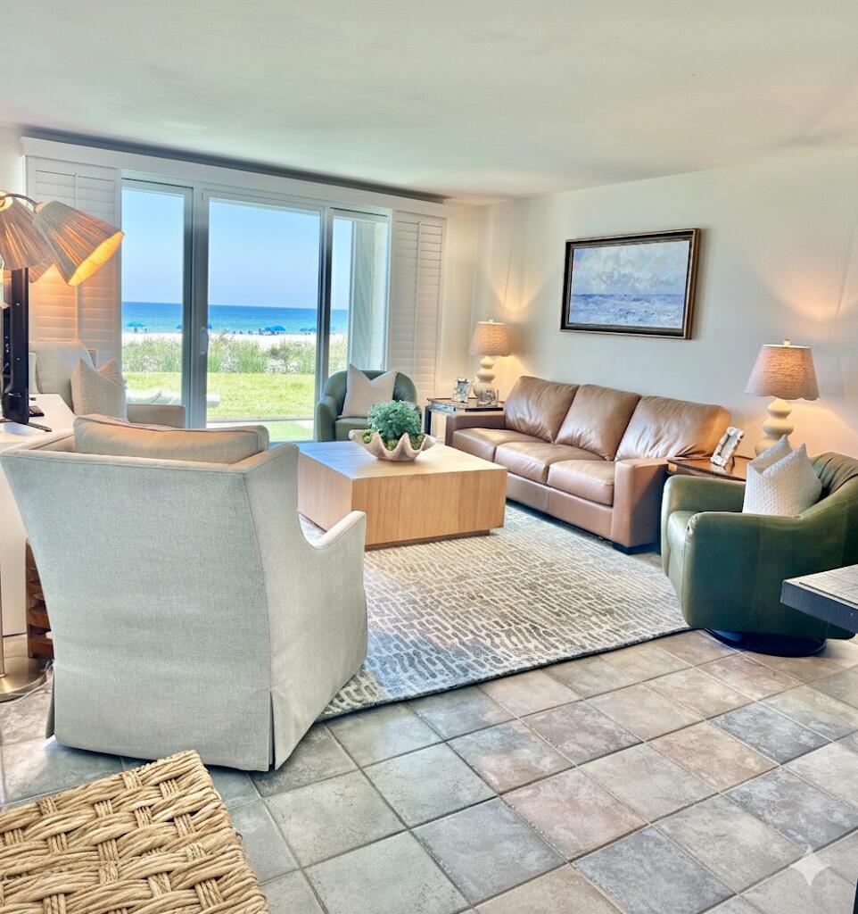 GRAND MARINER PH 1 - Residential