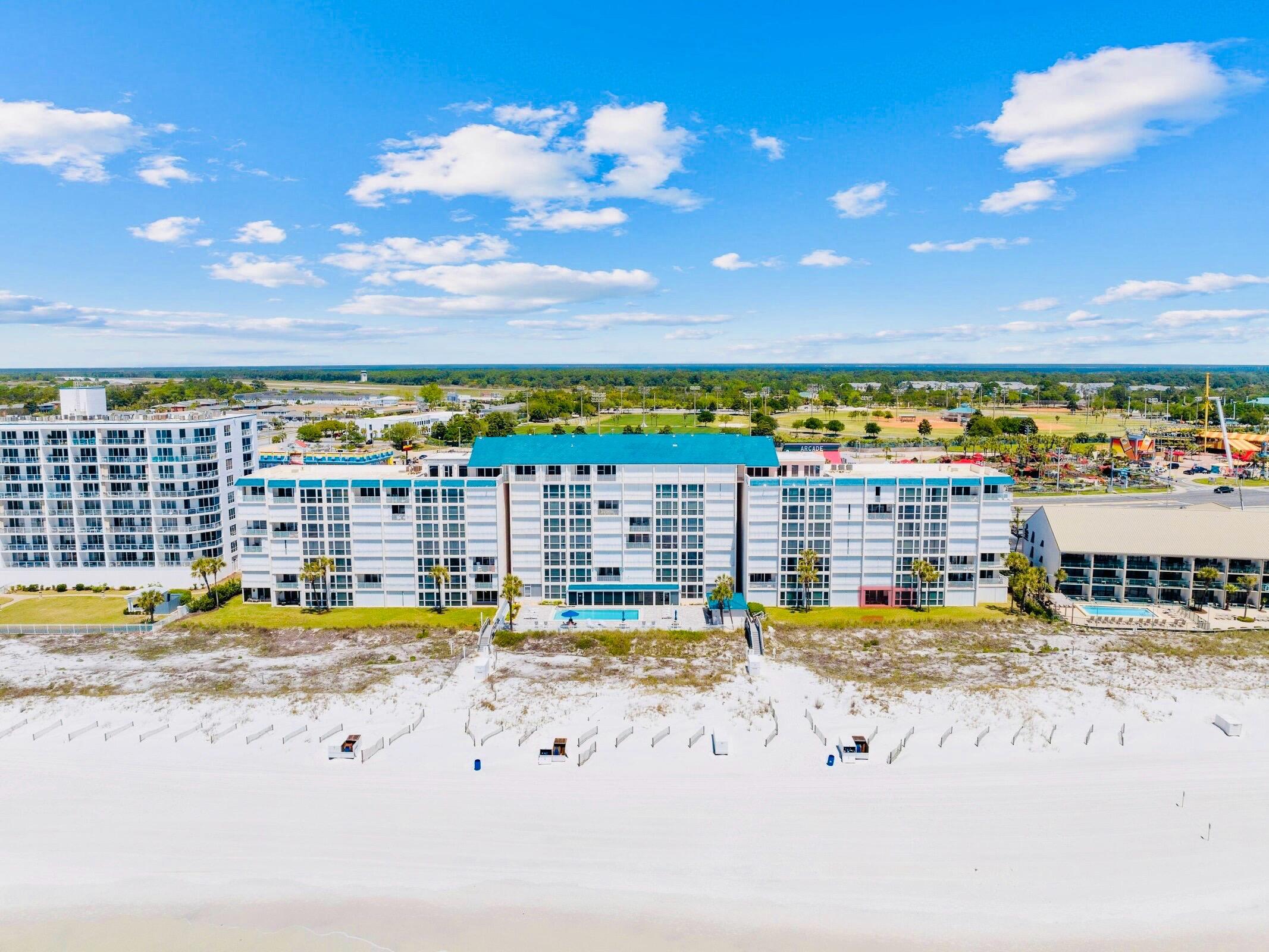 GRAND MARINER PH 1 - Residential
