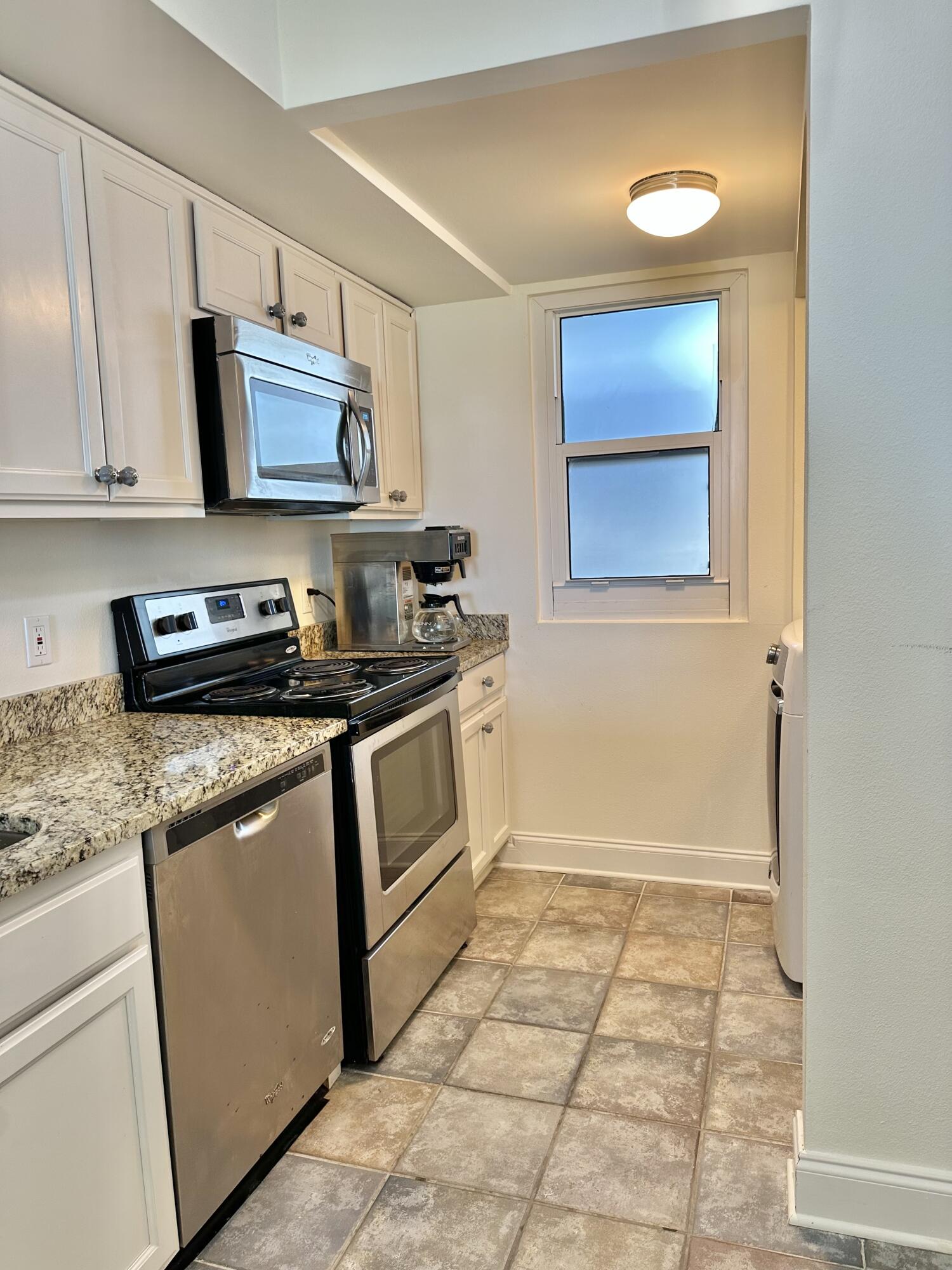 GRAND MARINER PH 1 - Residential
