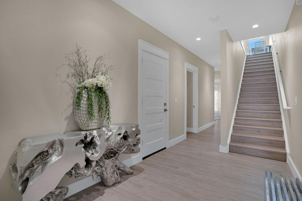 Soundside Lofts - Residential