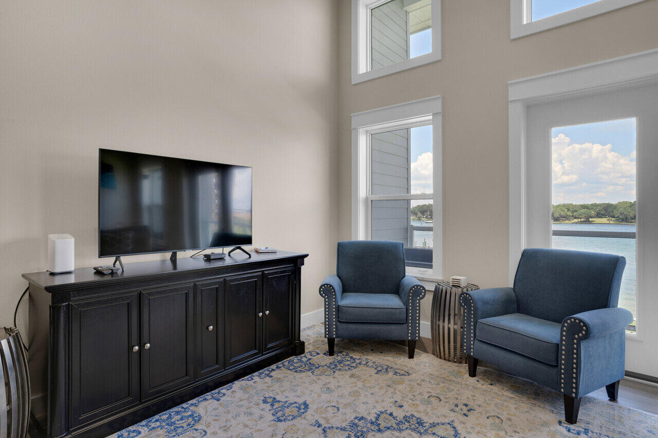 Soundside Lofts - Residential