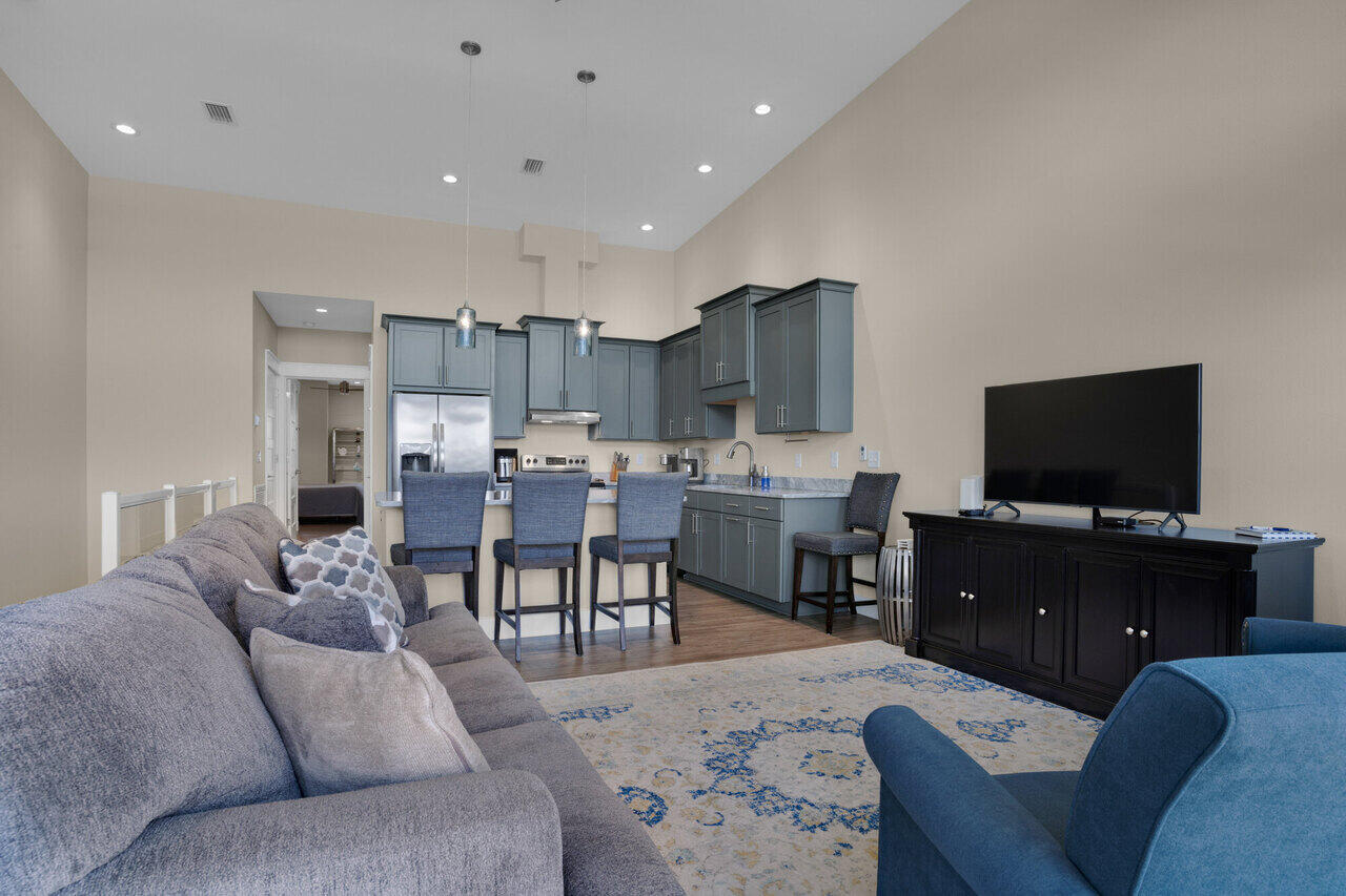 Soundside Lofts - Residential