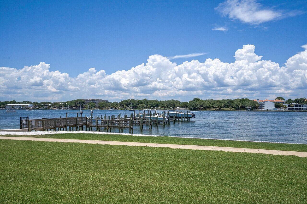 Soundside Lofts - Residential