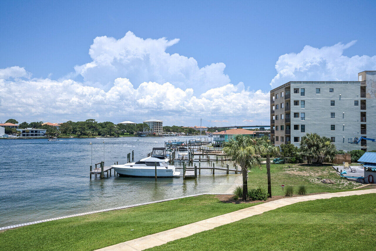 Soundside Lofts - Residential