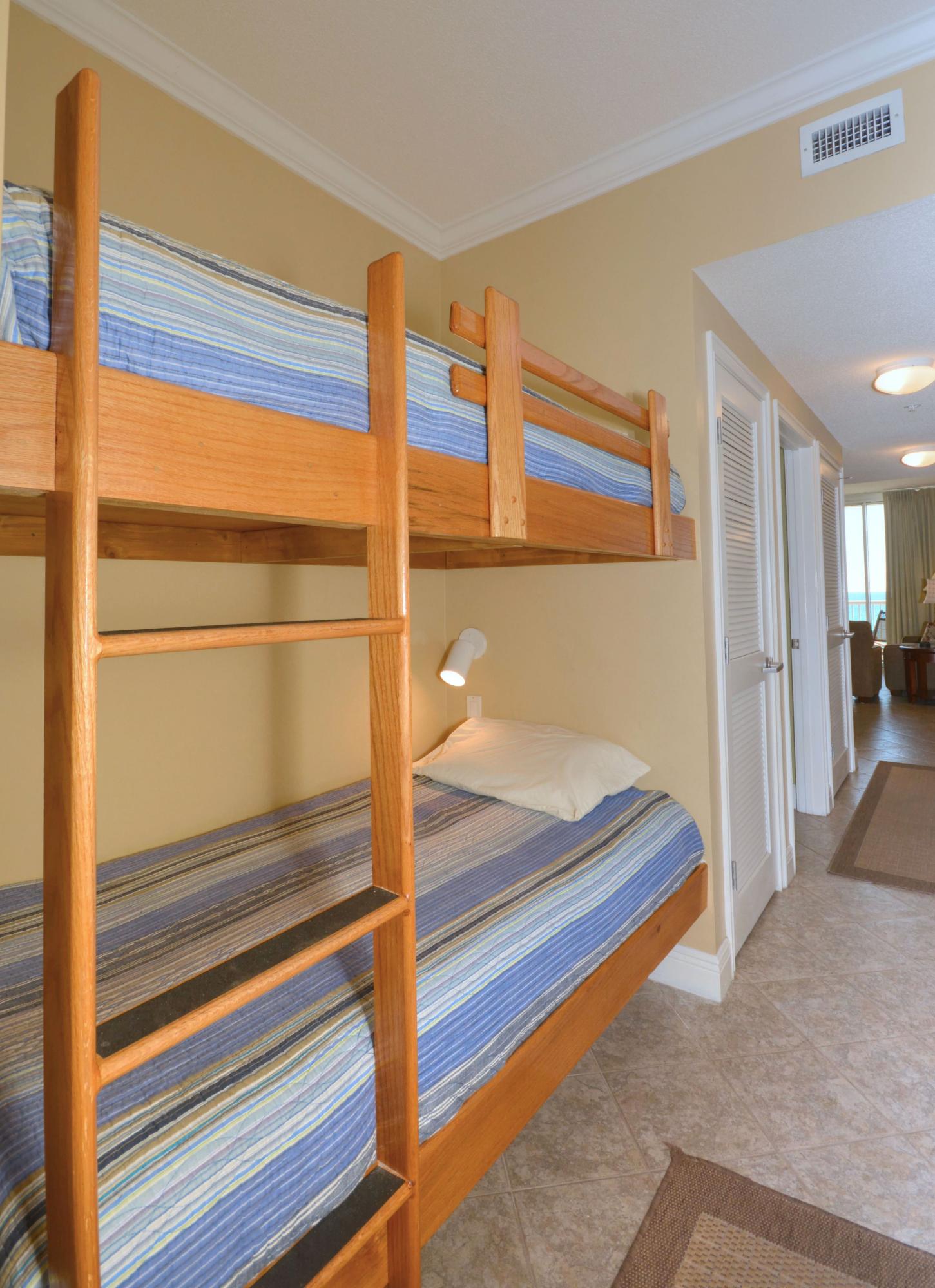 WATERS EDGE - Residential