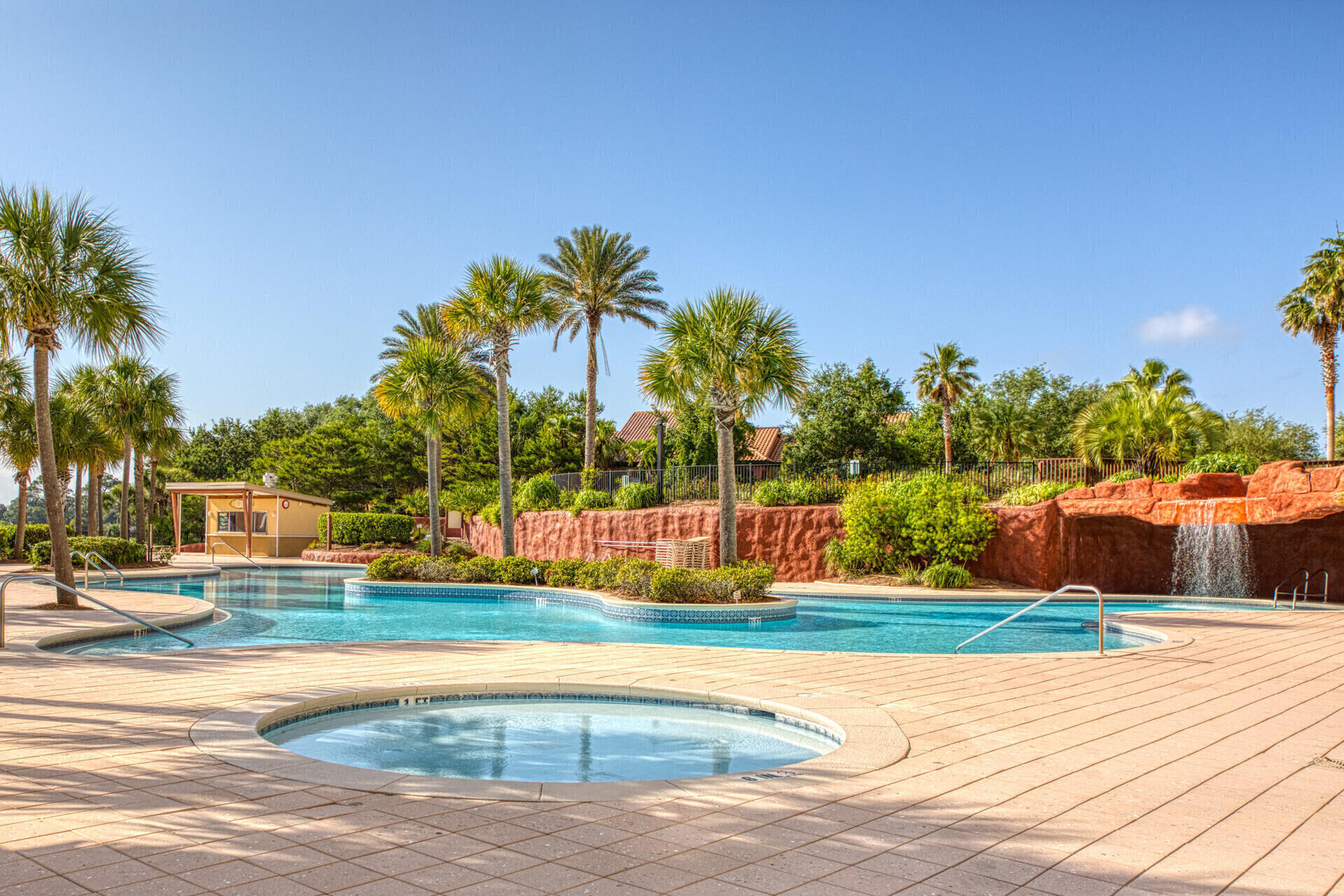 LUAU II - Residential