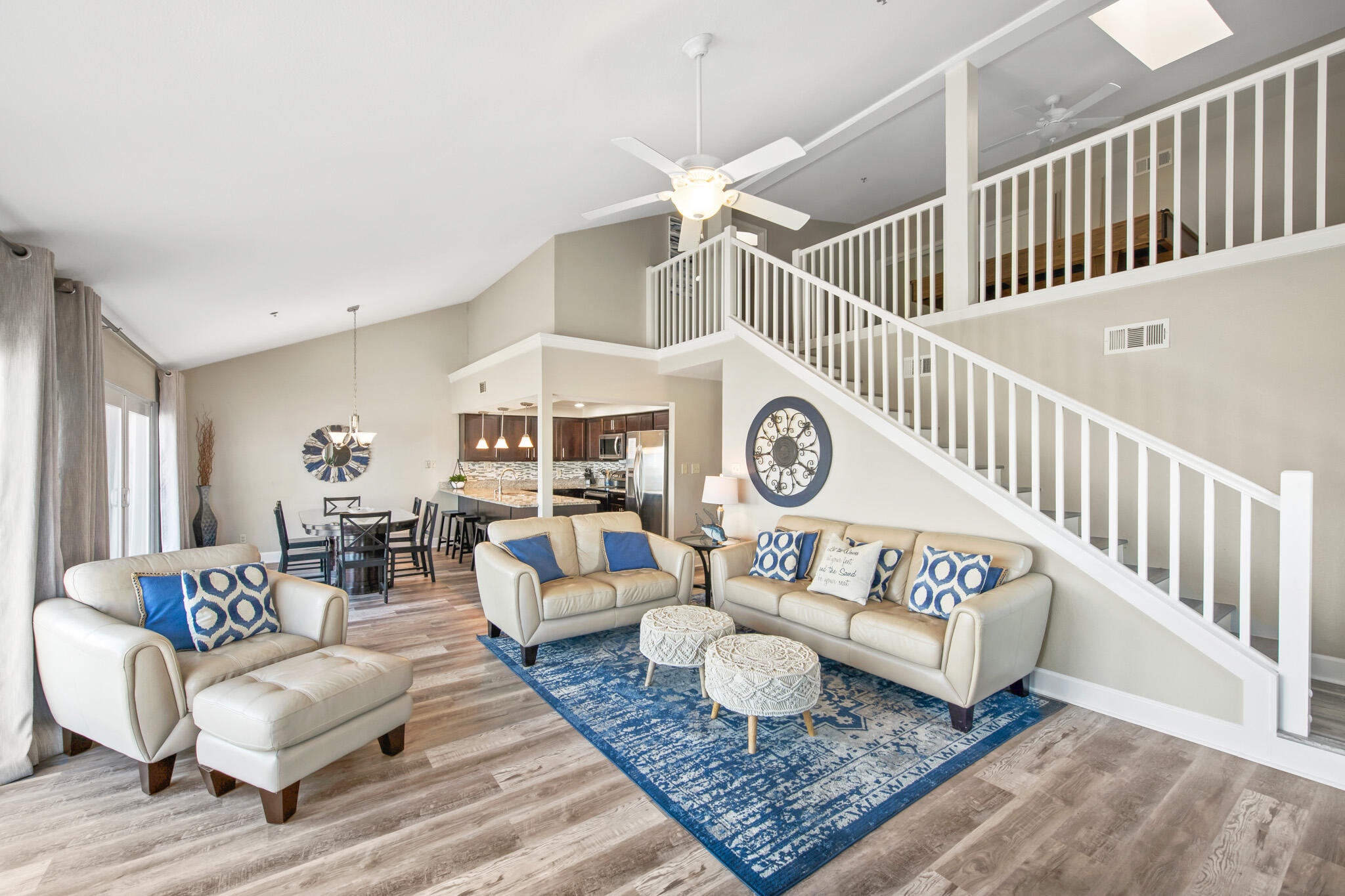 COMMODORE'S RETREAT LIMITED CONDO - Residential