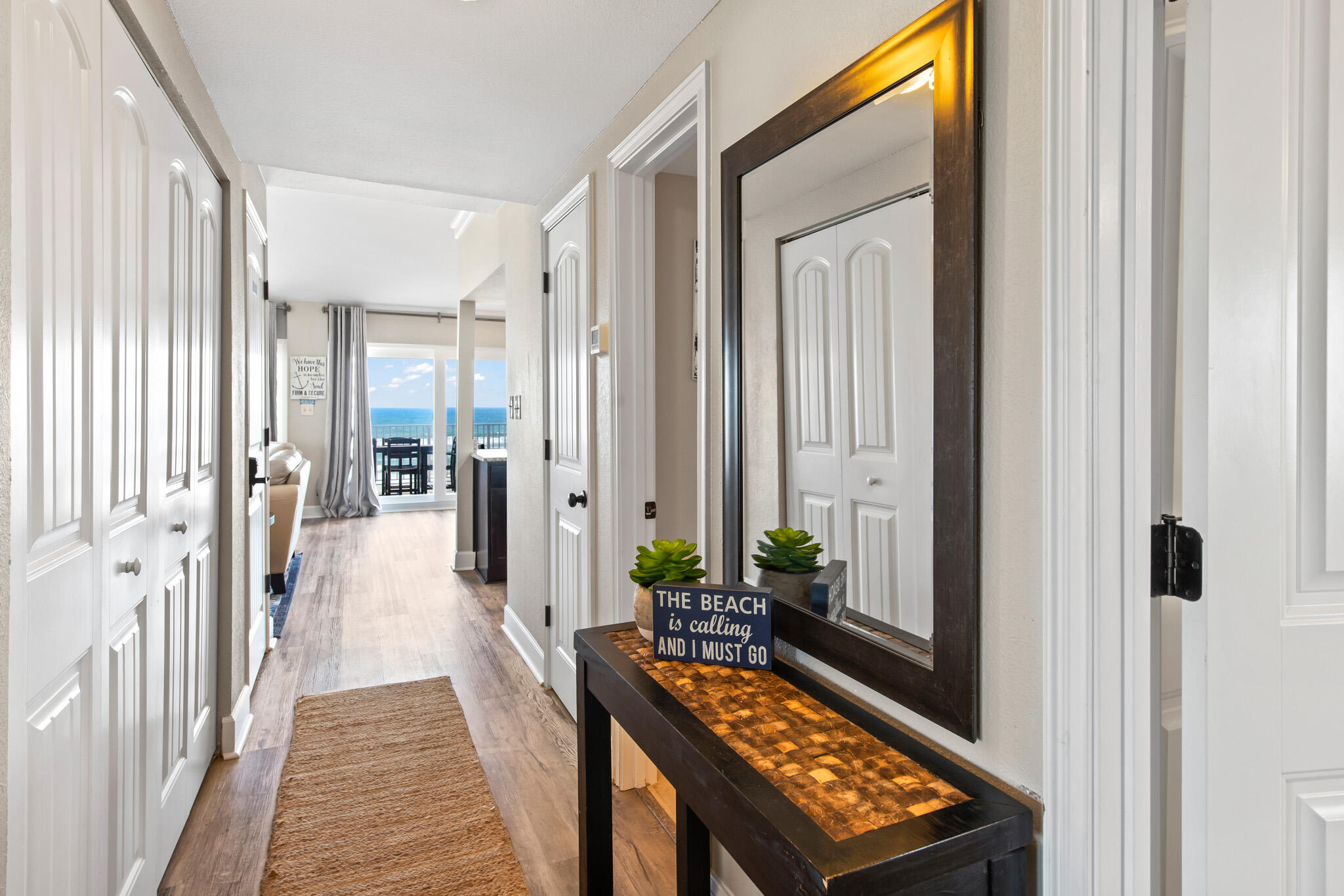 COMMODORE'S RETREAT LIMITED CONDO - Residential