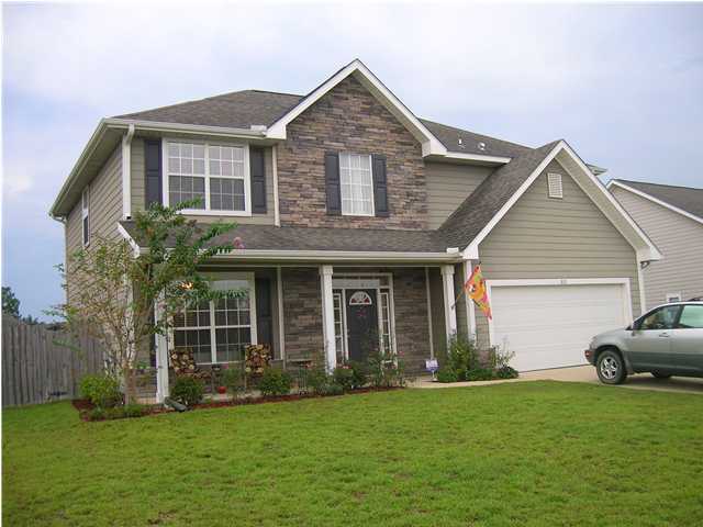 LOOK NO FURTHER FOR THAT 4 BDRM/2 1/2 BTH. HOUSE ON THE SOUTH SIDE OF CRESTVIEW. SPACIOUS ROOMS THROUGHOUT THE HOUSE. TILED FOYER THAT LEADS TO KITCHEN, EATING AREA AND FAMILY ROOM. BIG KITCHEN WITH LOTS OF CABINETS AND ALL APPLIANCES BEING CONVEYED. DINING ROOM WITH CROWN MOLDING, WAINSCOTING AND TREY CEILING. THIS HOUSE HAS LIVING ROOM AND FAMILY ROOM. LARGE MASTER BEDROOM WITH TREY CEILING. MASTER BATH WITH DOUBLE VANITIES, GARDEN TUB, SEPARATE SHOWER AND LARGE WALK-IN CLOSET. ALL BEDROOMS AND LAUNDRY RM. ON SECOND FLOOR. COVERED FRONT PORCH, BACK OPEN PATIO, 2 CAR GARAGE. EVERYTHING LOCATED RIGHT NEAR THE CUL-DE-SAC.