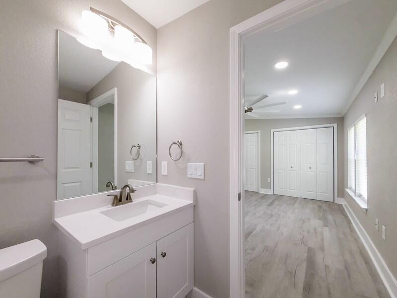 CRESTVIEW - Residential