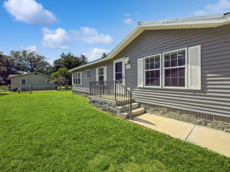 CRESTVIEW - Residential