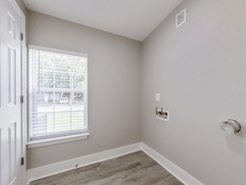 CRESTVIEW - Residential