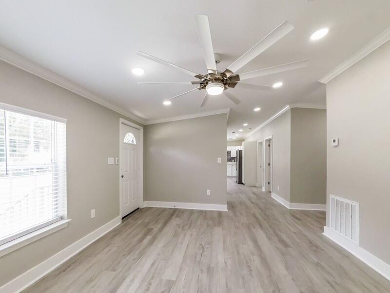 CRESTVIEW - Residential