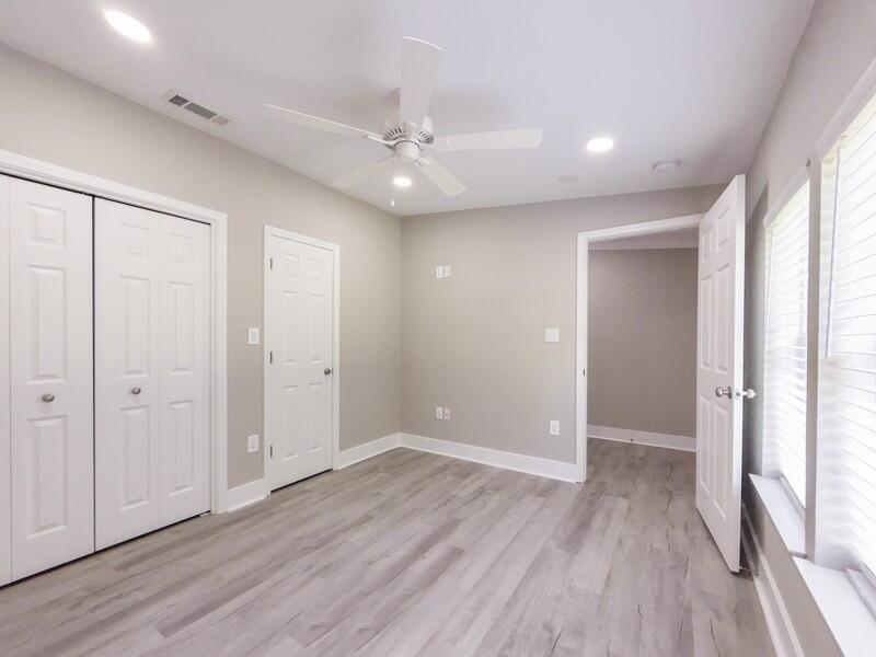 CRESTVIEW - Residential