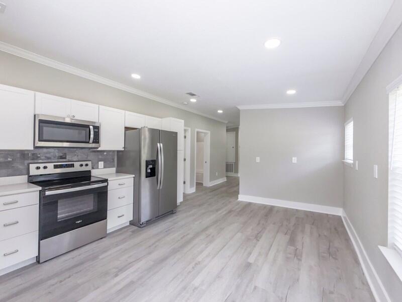 CRESTVIEW - Residential