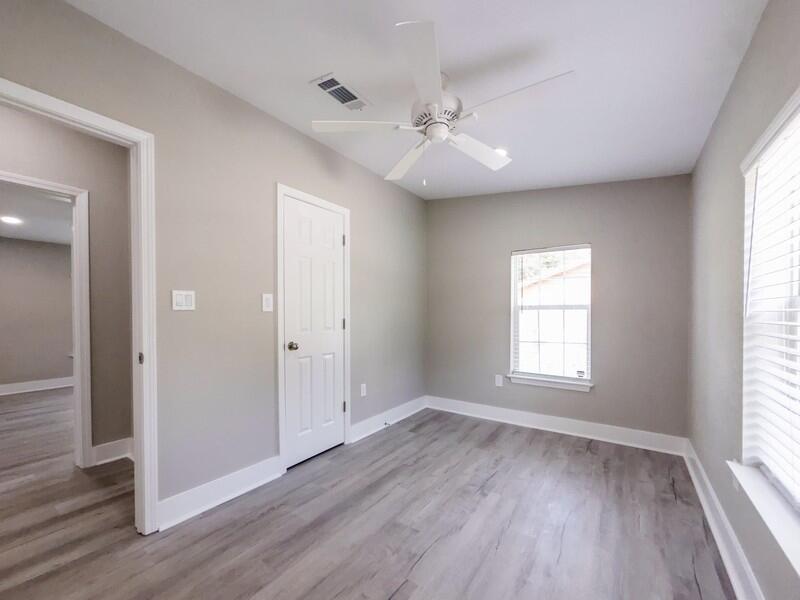 CRESTVIEW - Residential