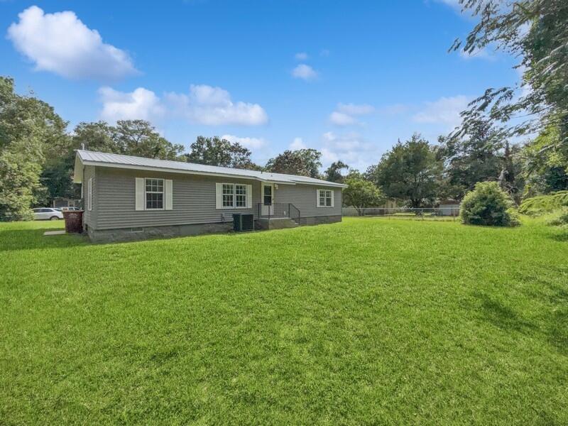 CRESTVIEW - Residential