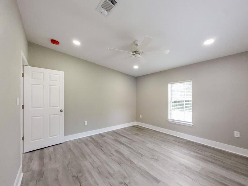 CRESTVIEW - Residential