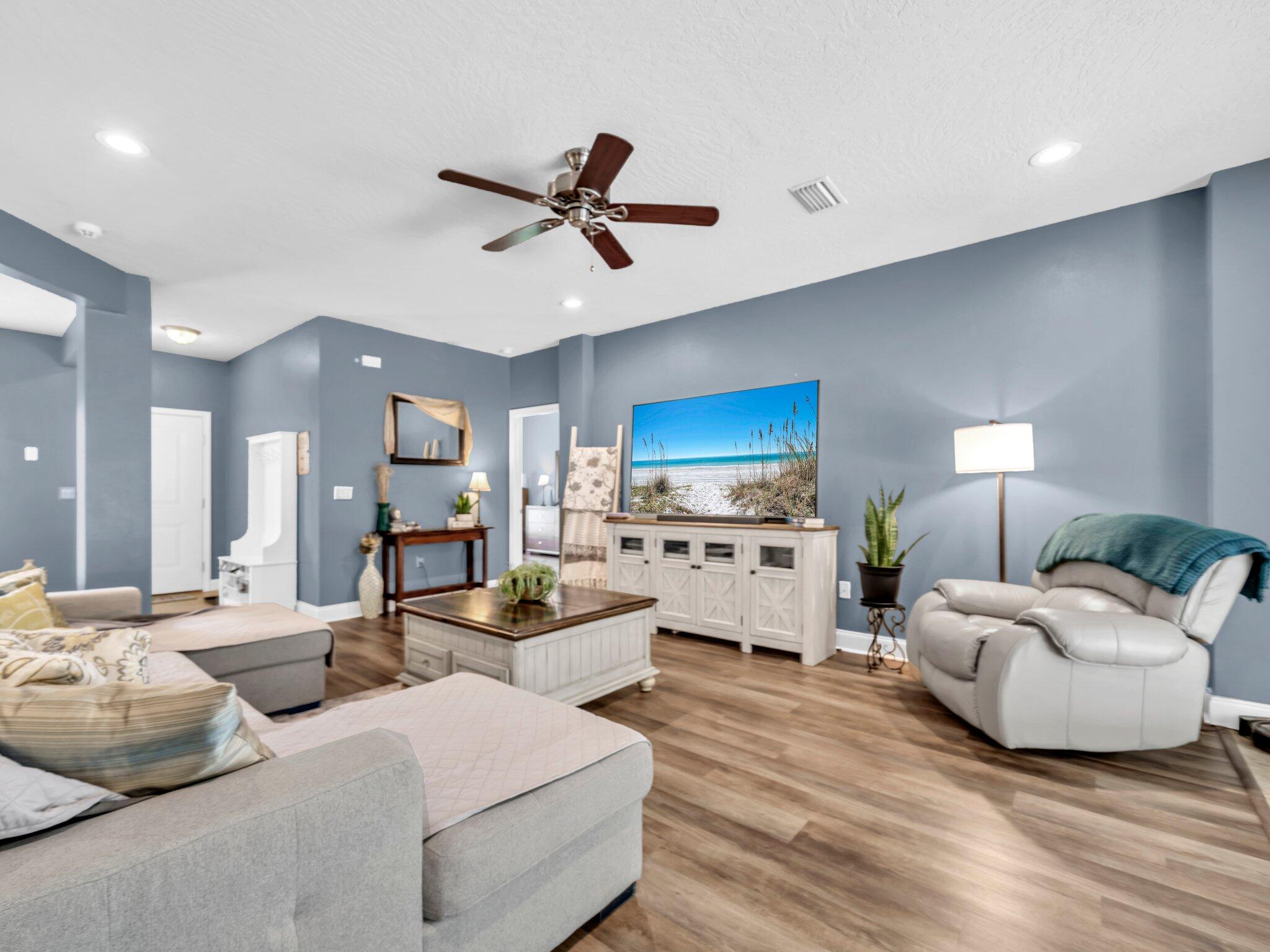 KAITLYNS PRESERVE - Residential
