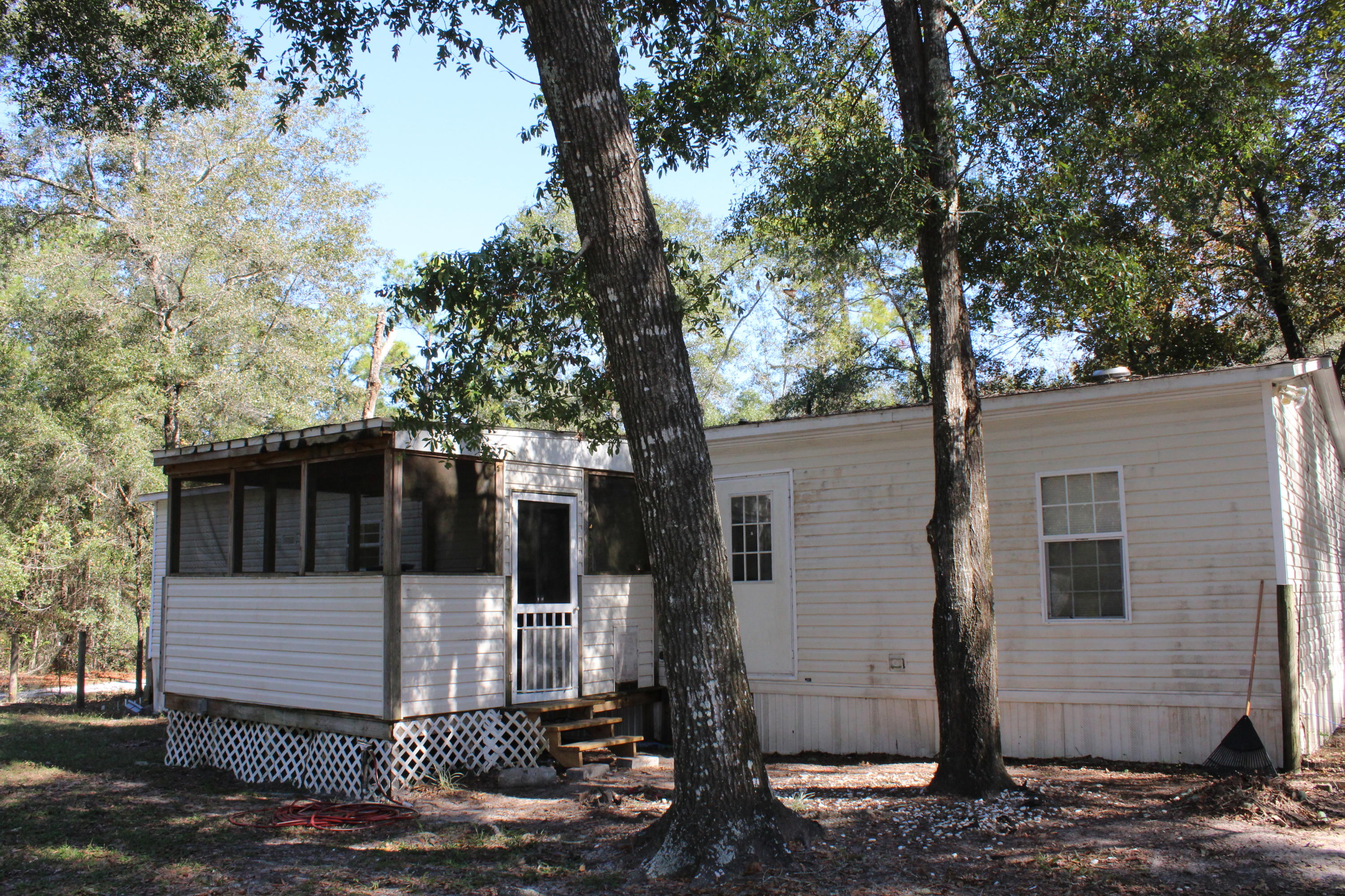 METES & BOUNDS - Residential