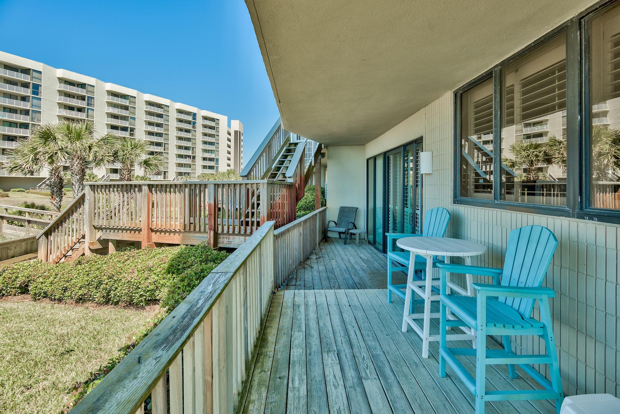 MAINSAIL CONDO PH 1 - Residential