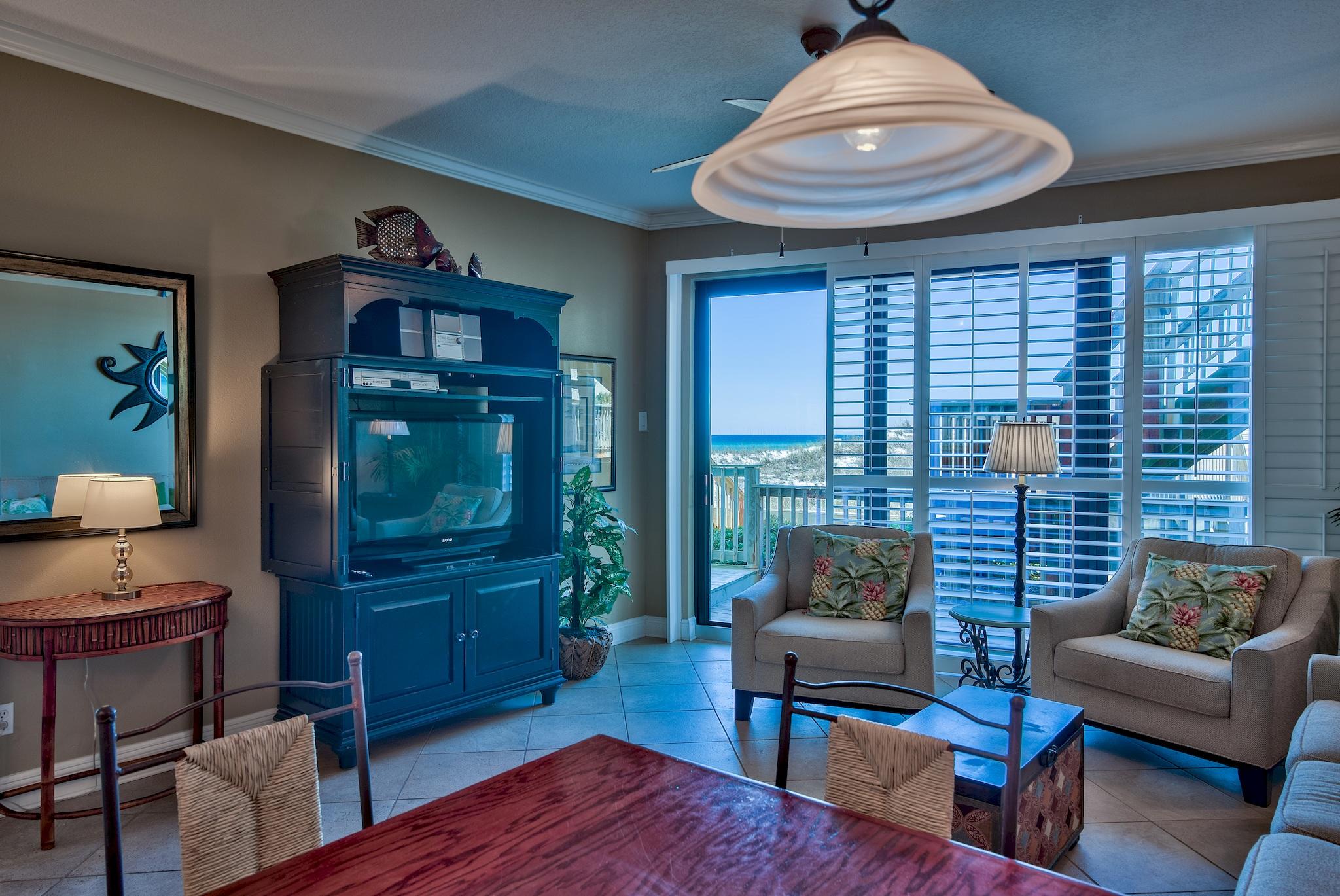 MAINSAIL CONDO PH 1 - Residential