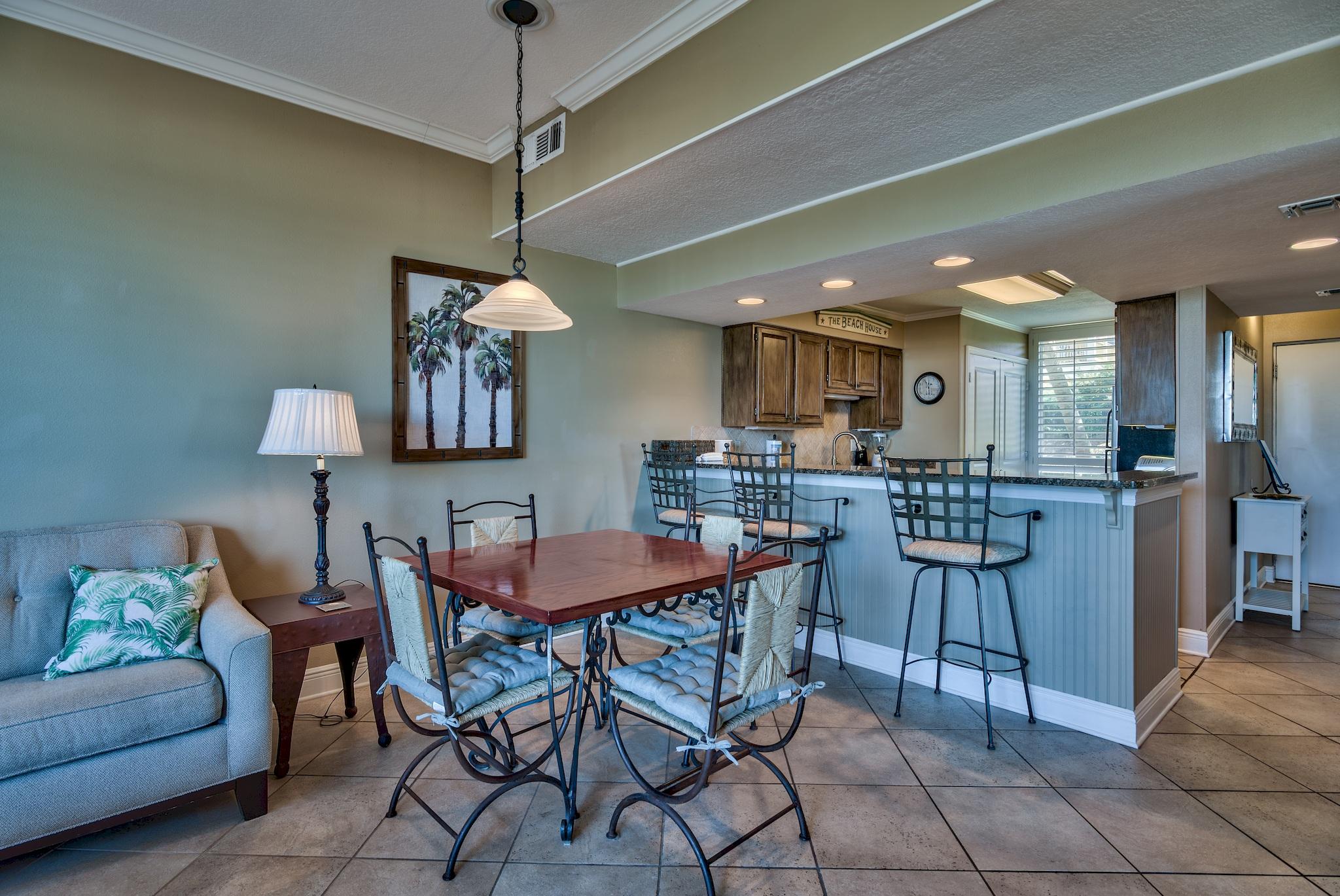 MAINSAIL CONDO PH 1 - Residential