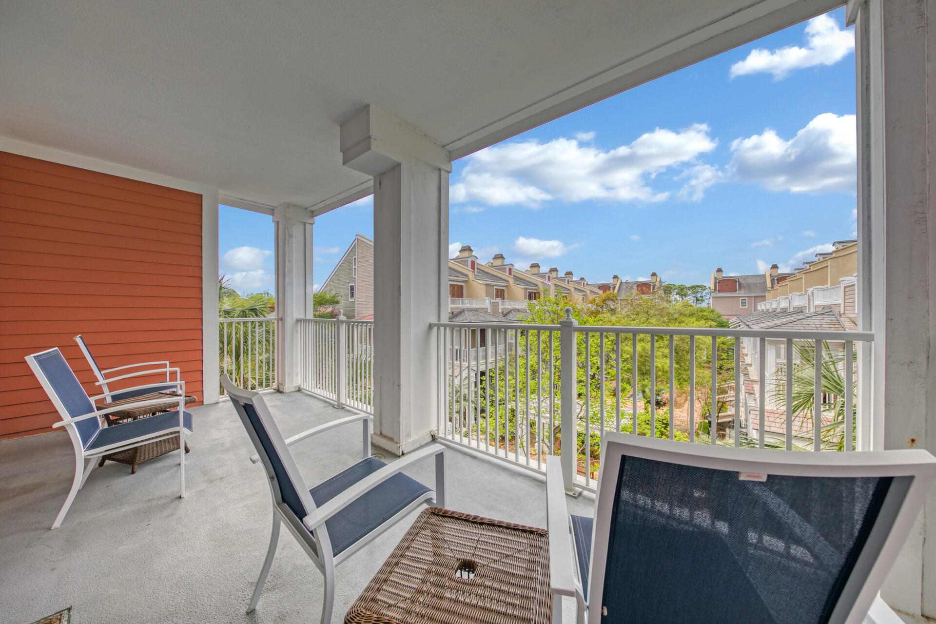 MARKET STREET INN - Residential