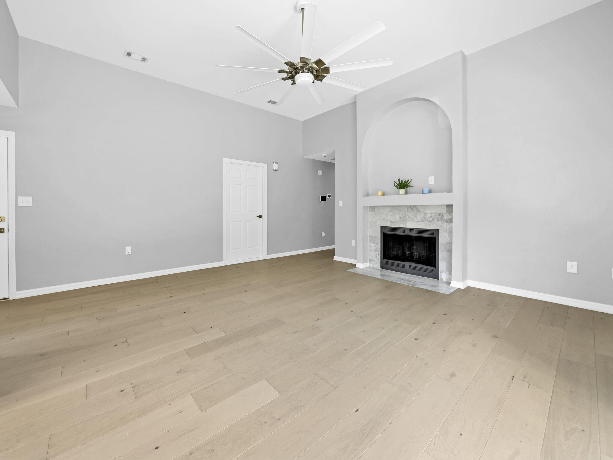 SADDLE CREEK - Residential