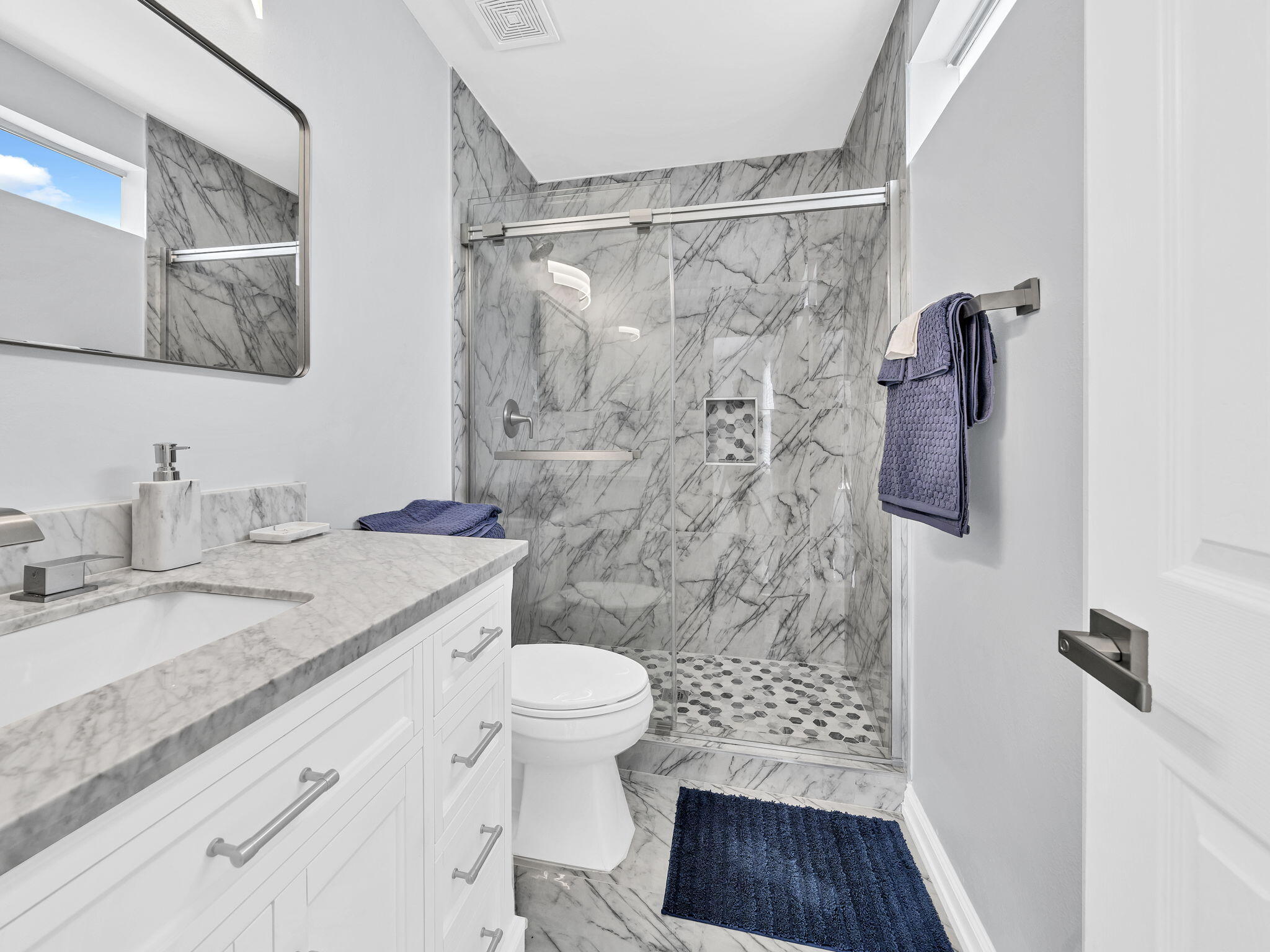 SADDLE CREEK - Residential
