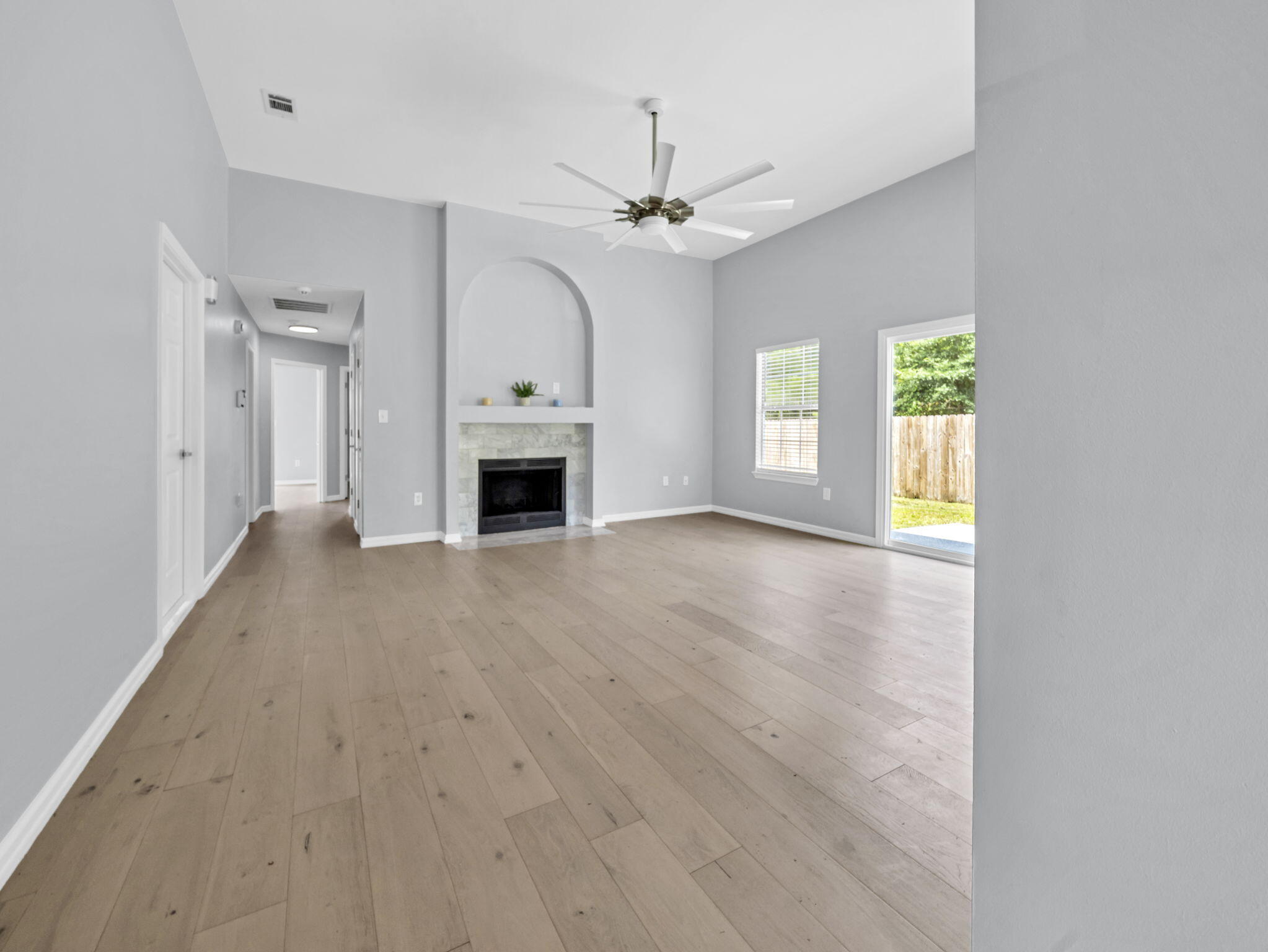 SADDLE CREEK - Residential