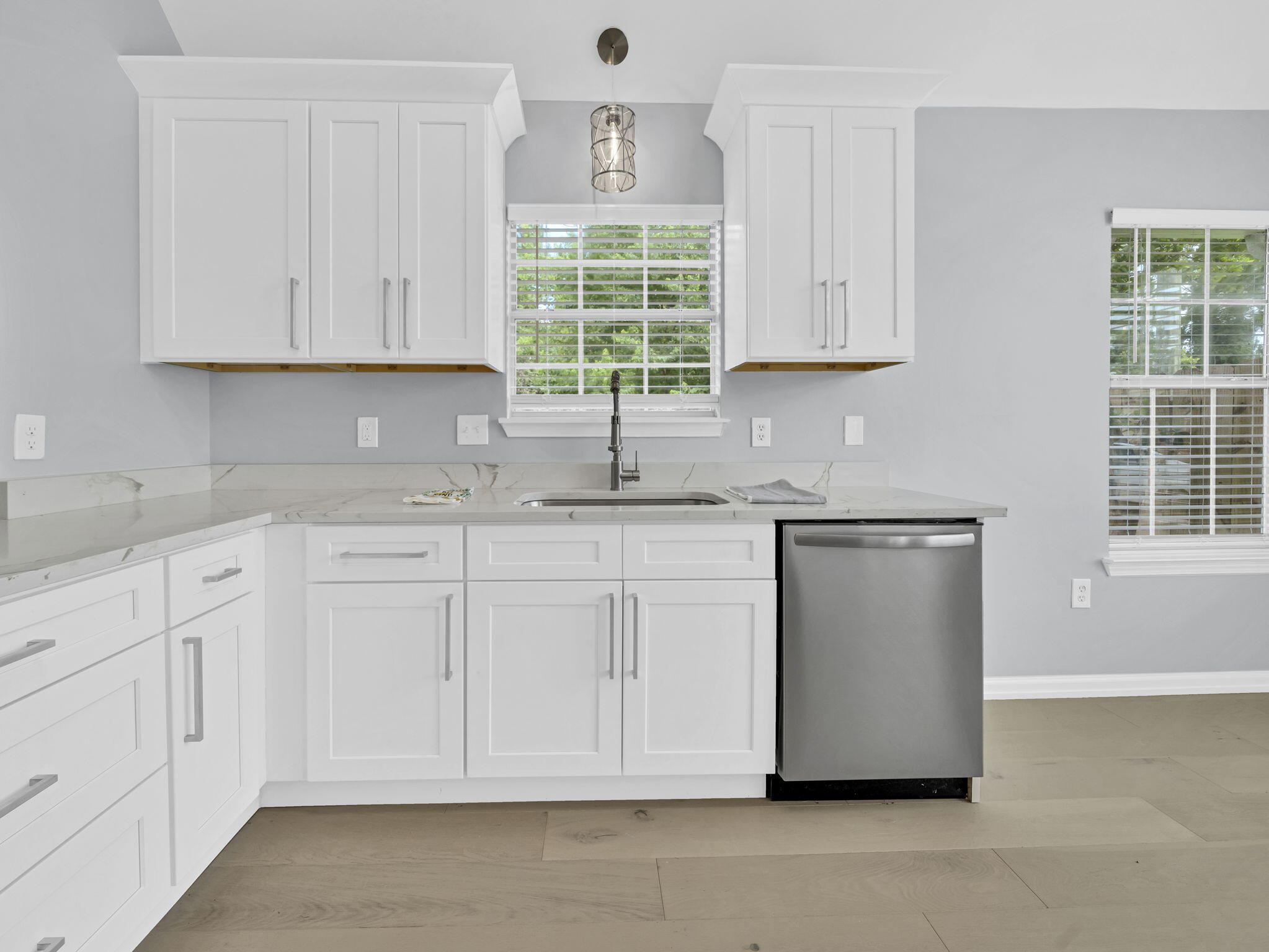 SADDLE CREEK - Residential