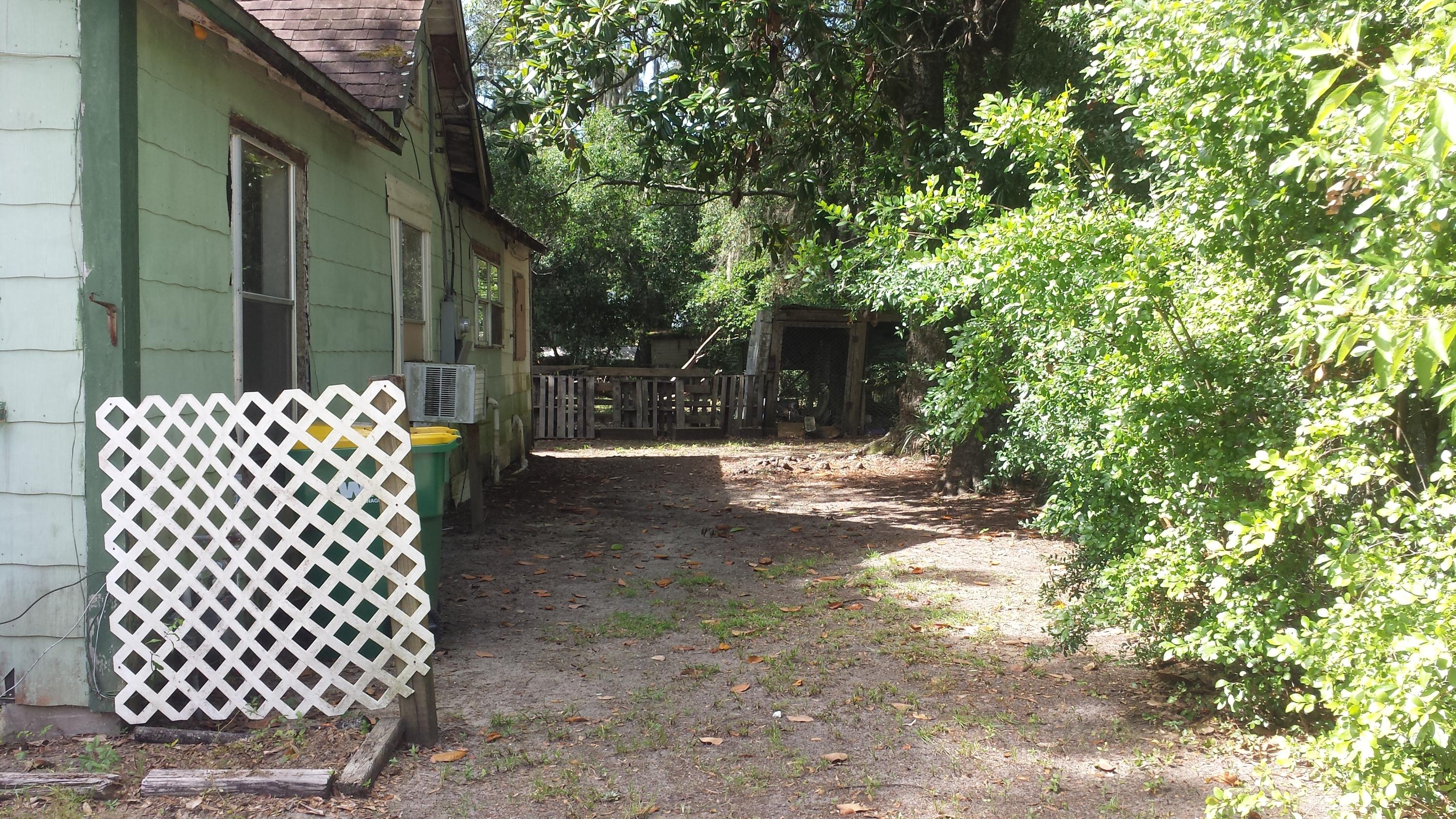 NATHEY ESTATES - Land