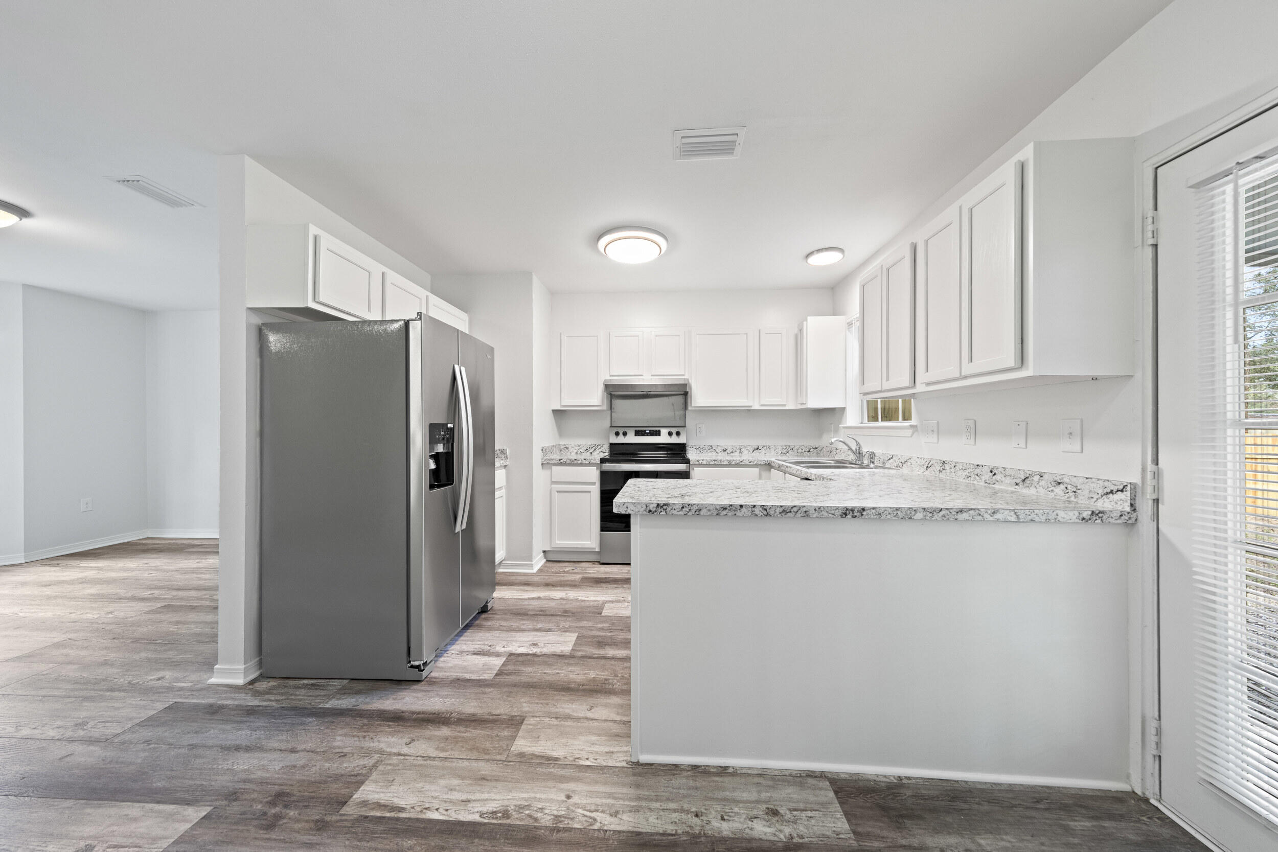 Valparaiso Pinecrest 2 - Residential Lease