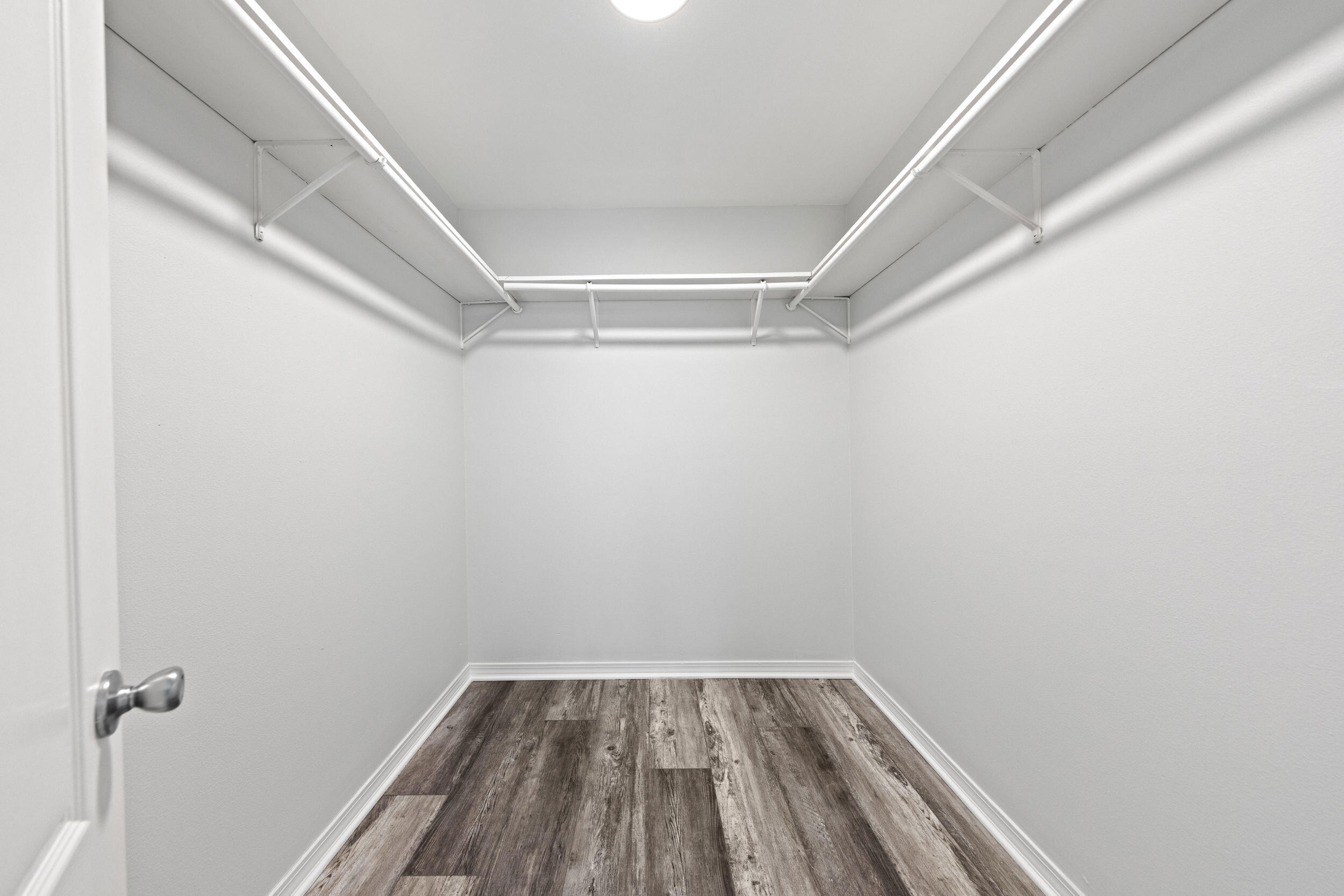 Valparaiso Pinecrest 2 - Residential Lease